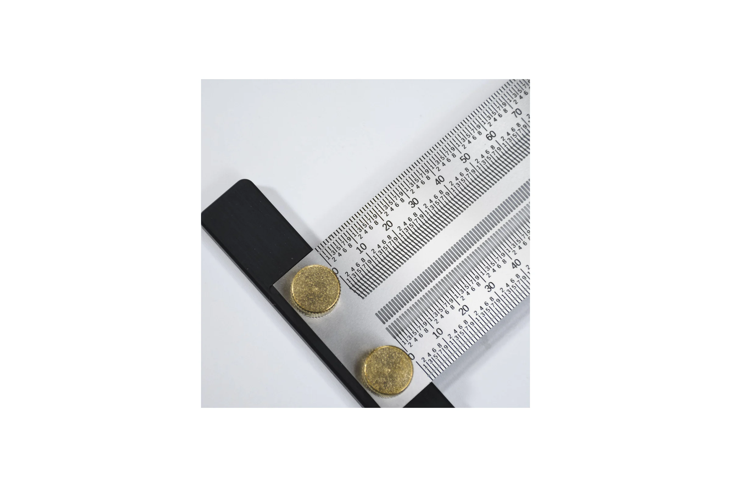 Линейка GOLDRATIO t-rule 300 мм, с карандашом М00021518