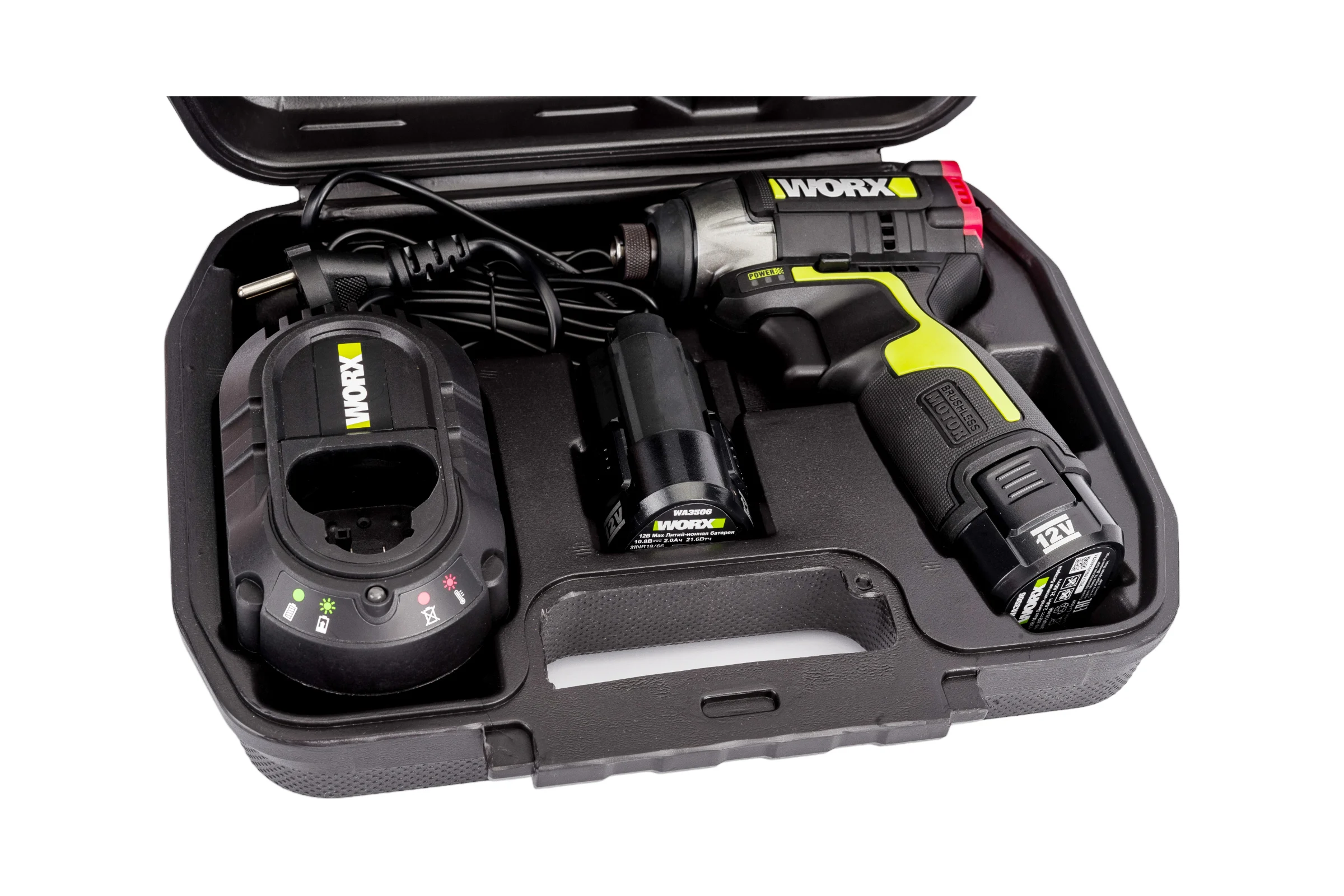 Аккумуляторный ударный бесщеточный винтоверт WORX Professional Impact 12 В, 140 Нм, 2x2Ач WU132