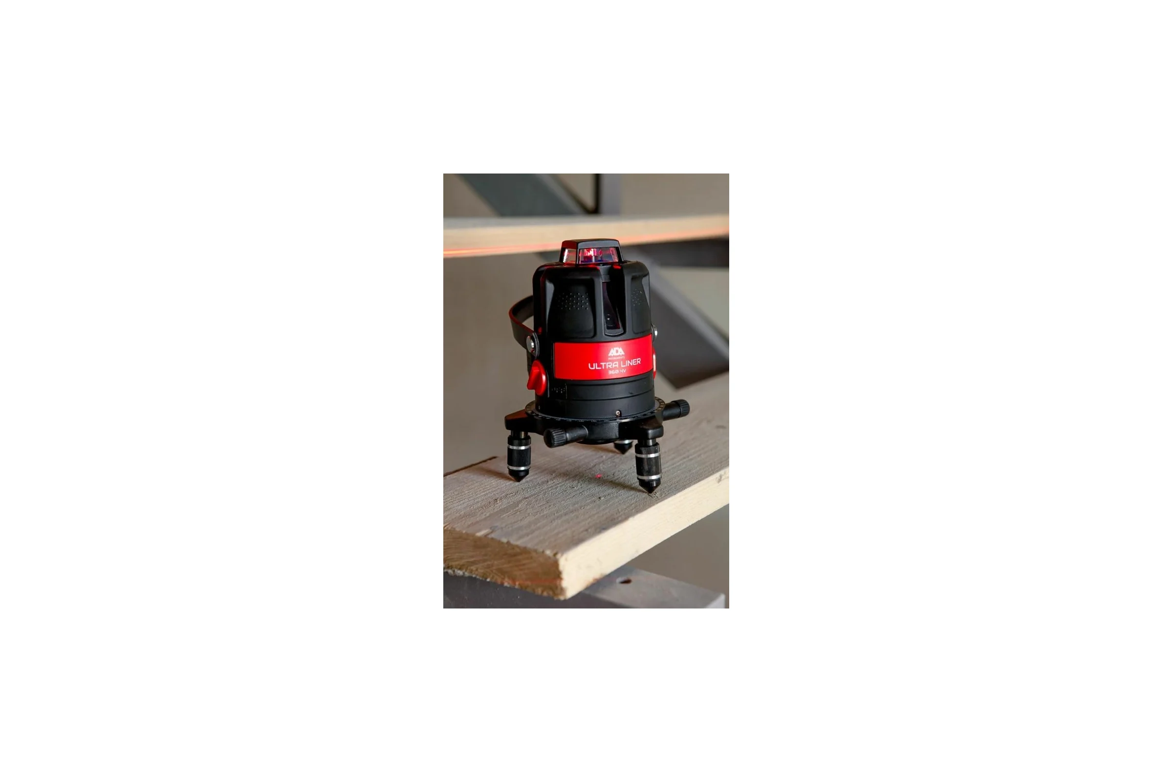 Лазерный уровень ADA ULTRALINER 360 4V Set А00477