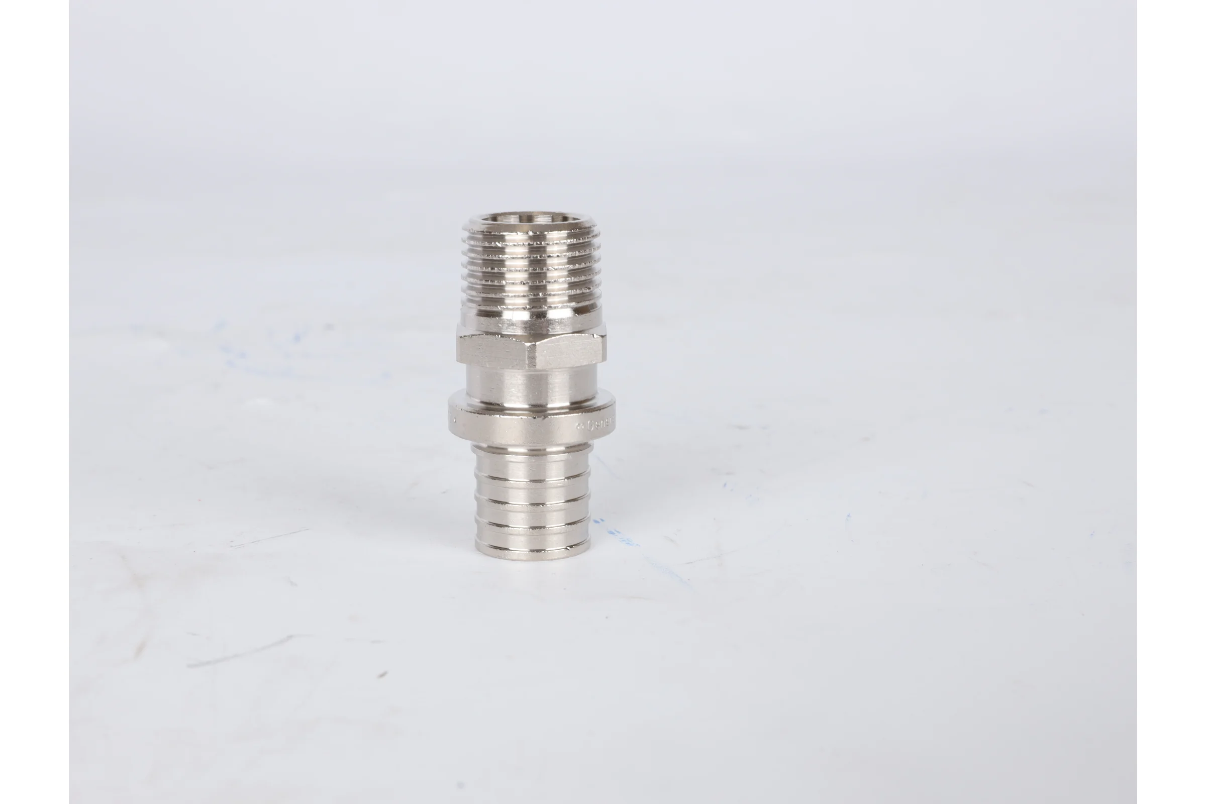 Переходник для труб из сшитого полиэтилена STOUT Sfa-0001-200212 с наружной резьбой 20x2.0x1/2" никелированный, аксиальный RG0091E43JJ8EG