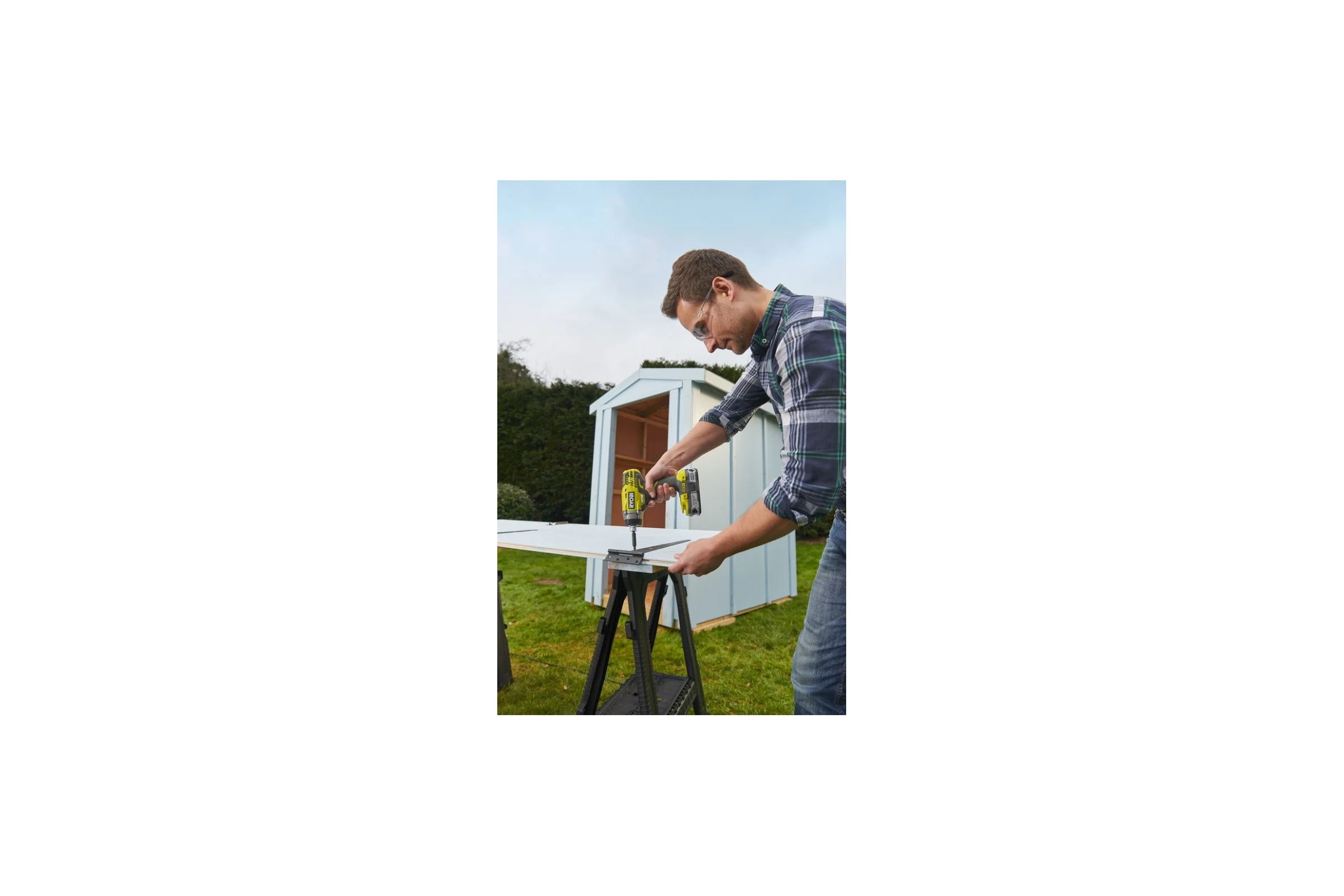 Импульсный винтовёрт Ryobi ONE+ R18iD3-0  без аккумулятора в комплекте 5133002613