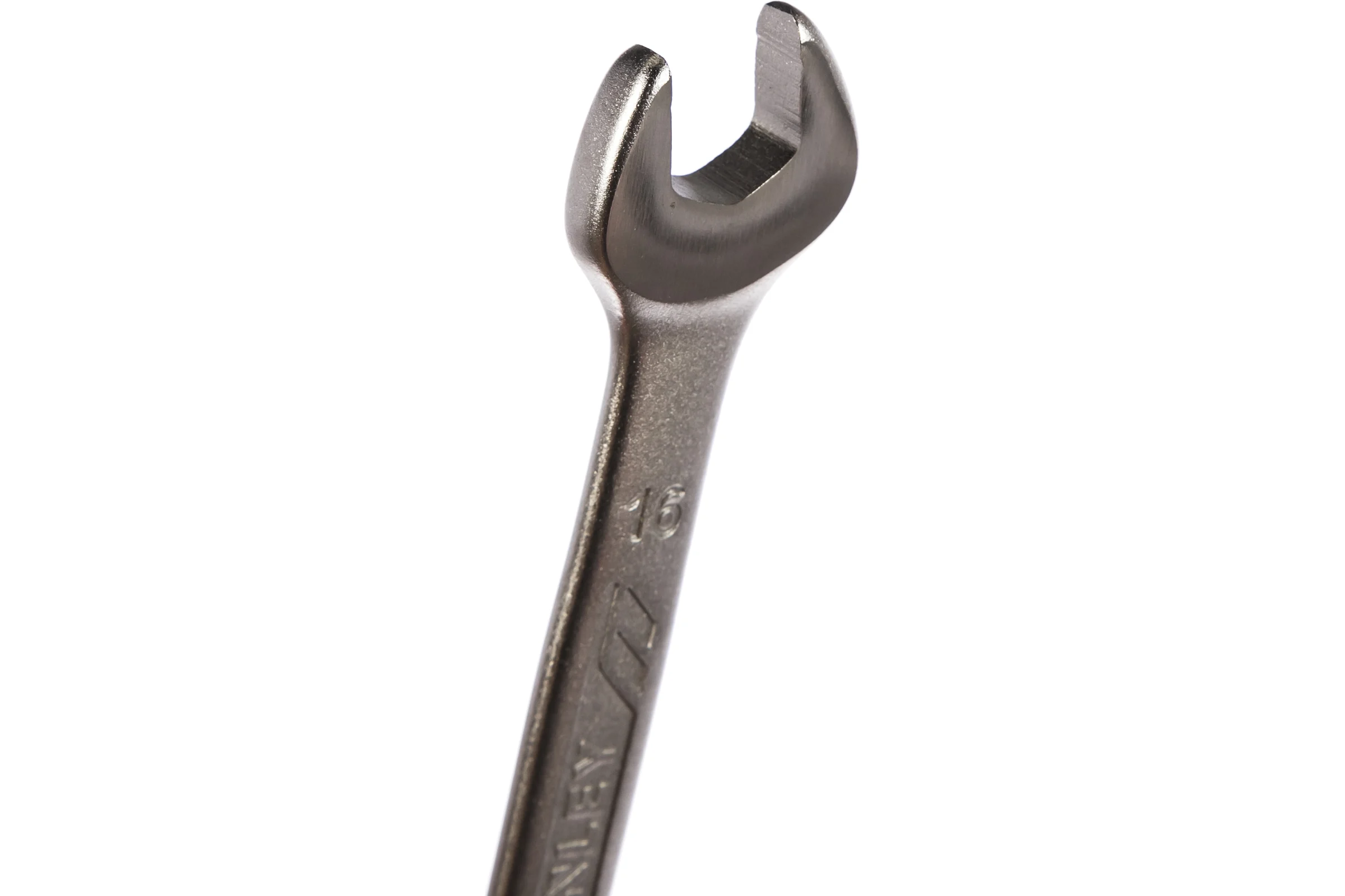 Рожковый ключ 16х17мм Stanley STMT72847-8