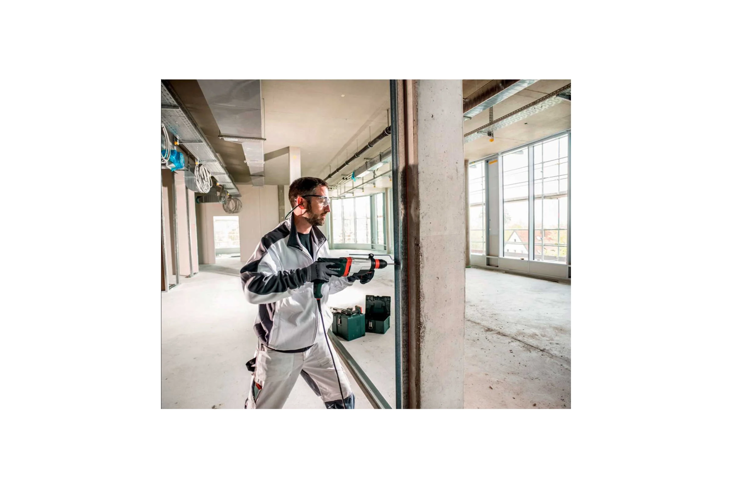 Перфоратор Metabo KHE 2860 Quick + патрон 600878500