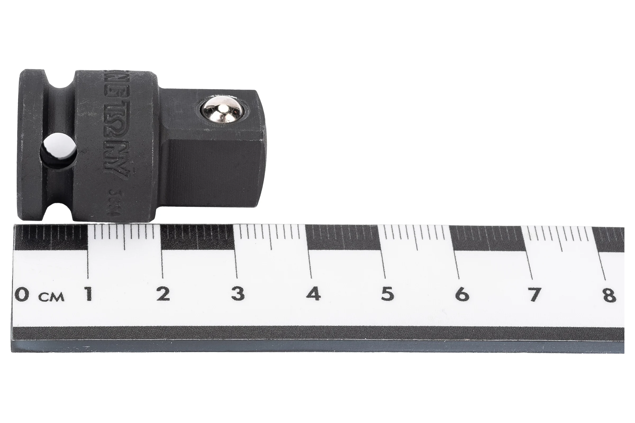 Переходник с шариковым фиксатором 3/8">1/2" KING TONY 3864P