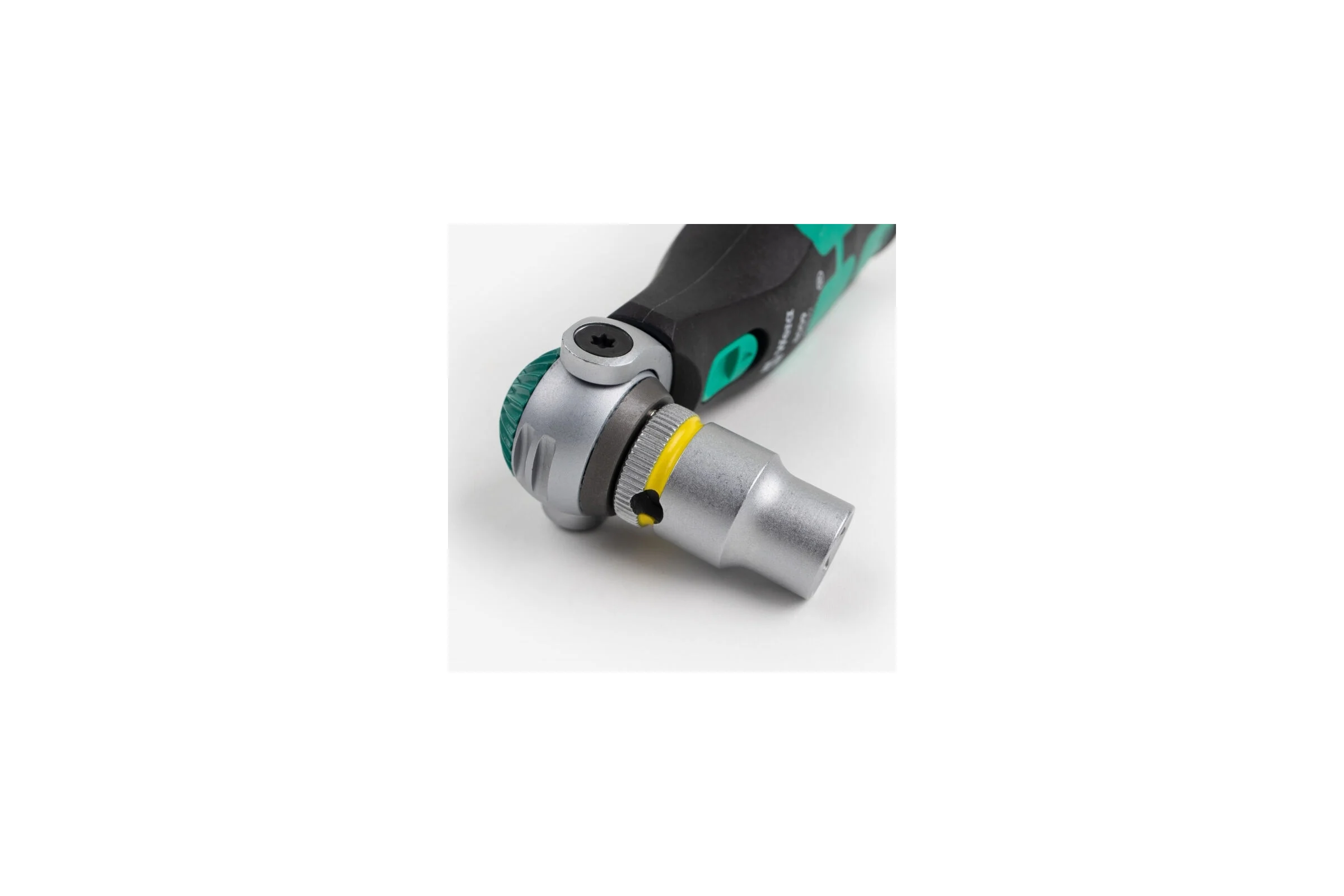 Отвертка с трещоткой и битами WERA 8009 Zyklop Pocket Set 2, 18 предметов WE-004281