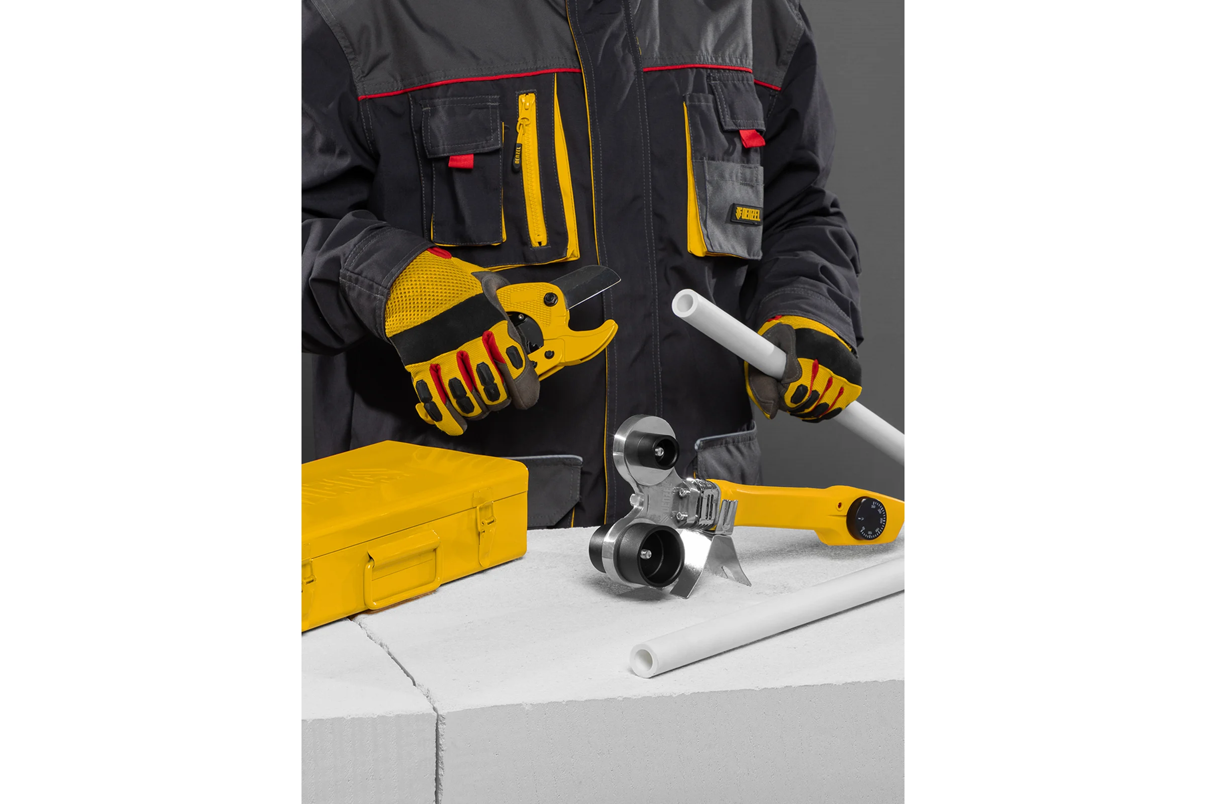 Аппарат для сварки пластиковых труб Denzel DWP-750 750Вт, 260-300 град., компл насадок, 20 - 40 мм 94203