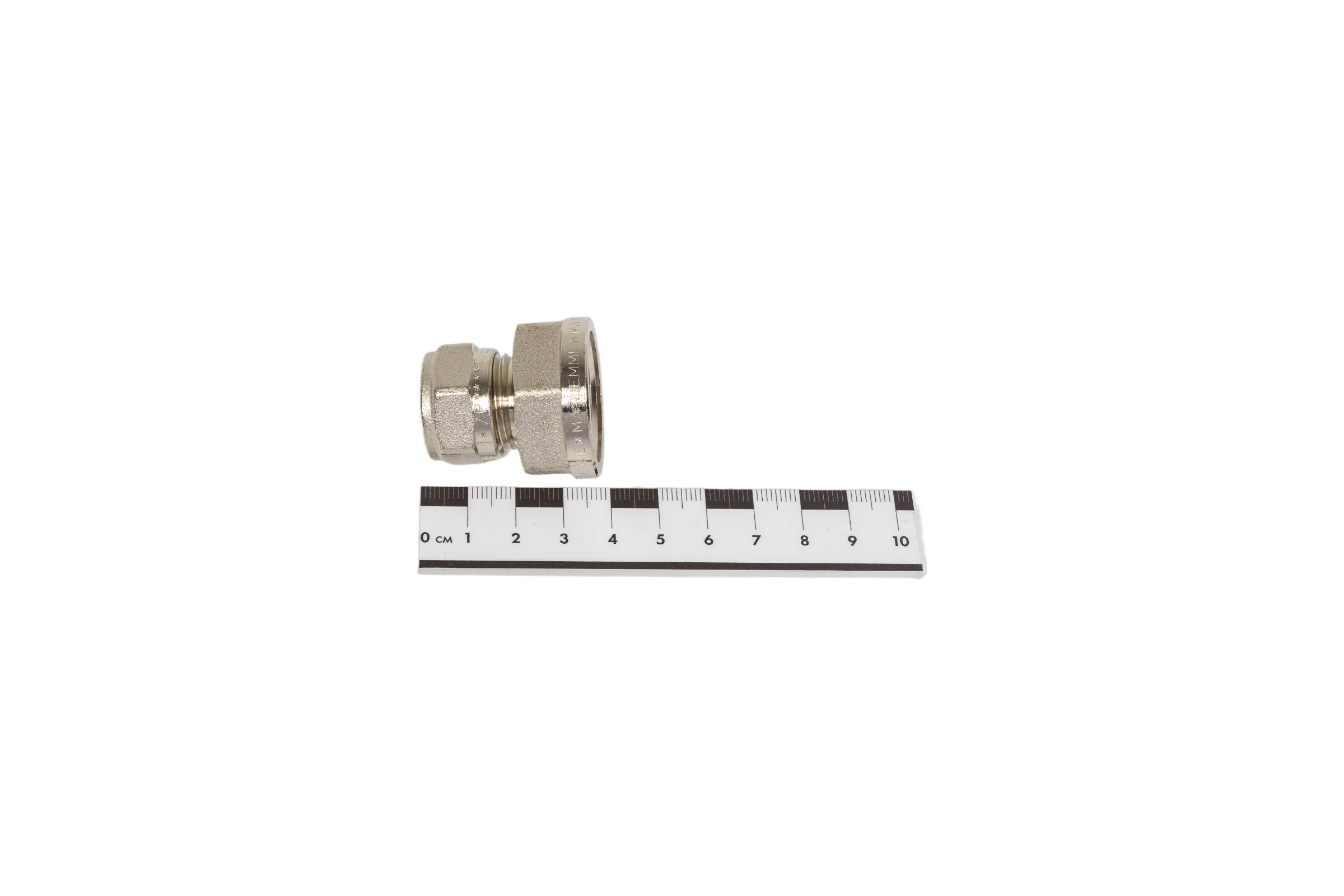 Обжимная муфта - В 16х3/4 никелированная Uni-Fitt 661N6300