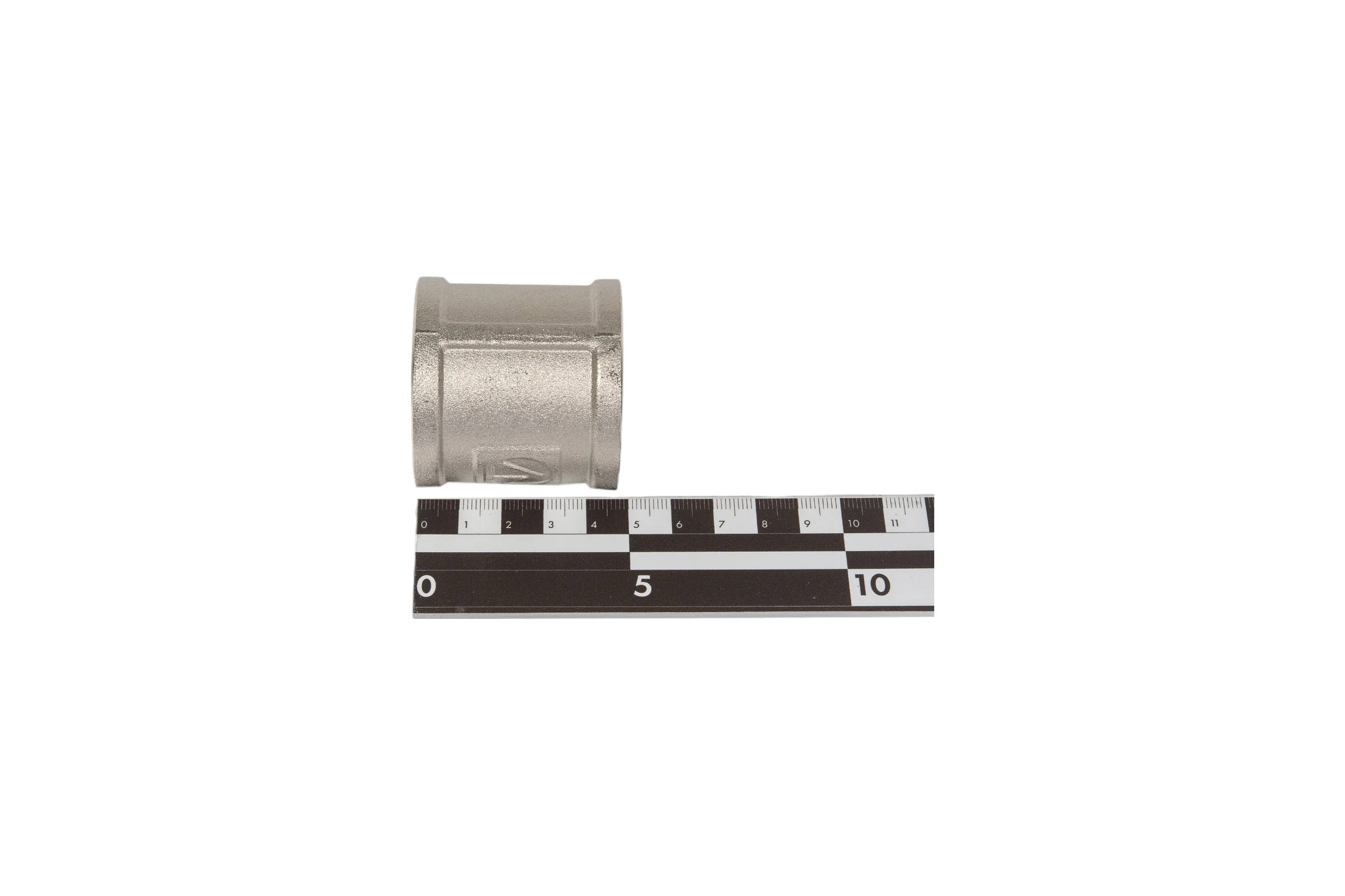 Муфта Valtec 1 1/4" внутренняя-внутренняя VTr.270.N.0007