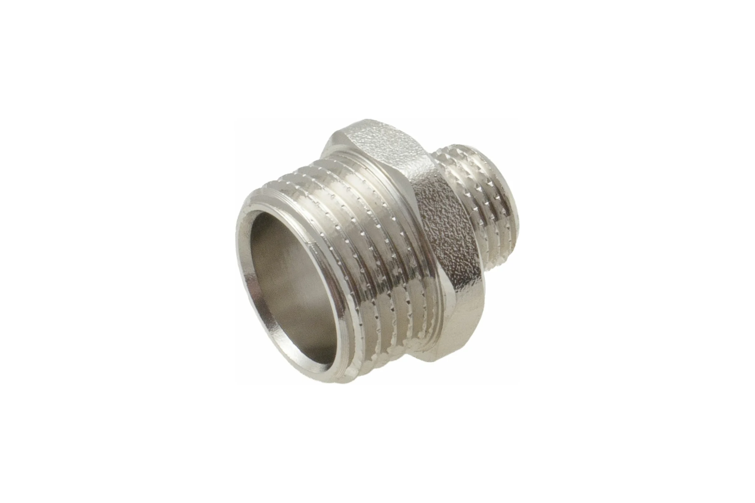 Ниппель-переходник MPF 1/2" х 1/4" бочонок латунный никелированный наружная резьба ИС.072171
