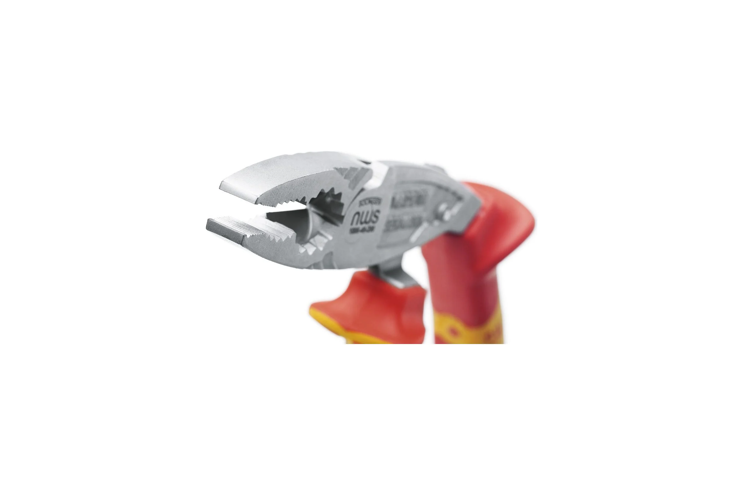 Изогнутые пассатижи ErgoCombi NWS 200 мм 1096-49-200