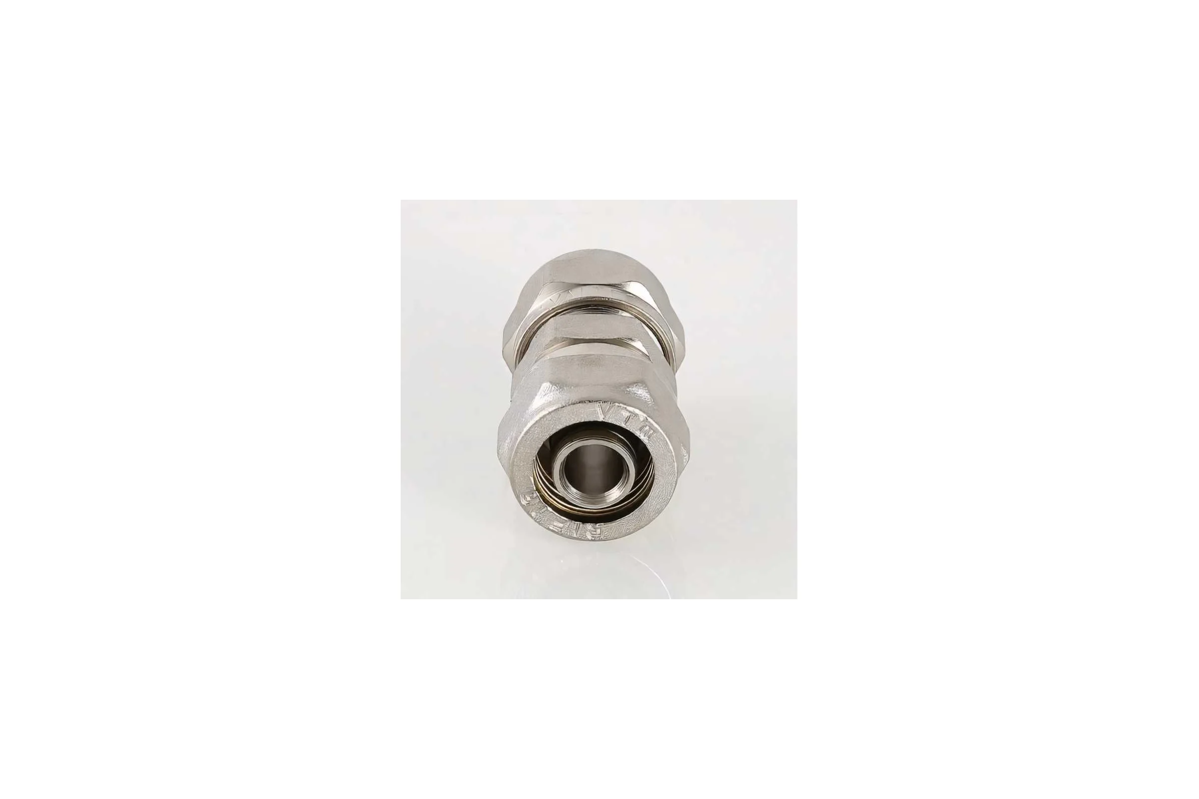 Обжимной соединитель 16 Valtec VTm.303.N.001616