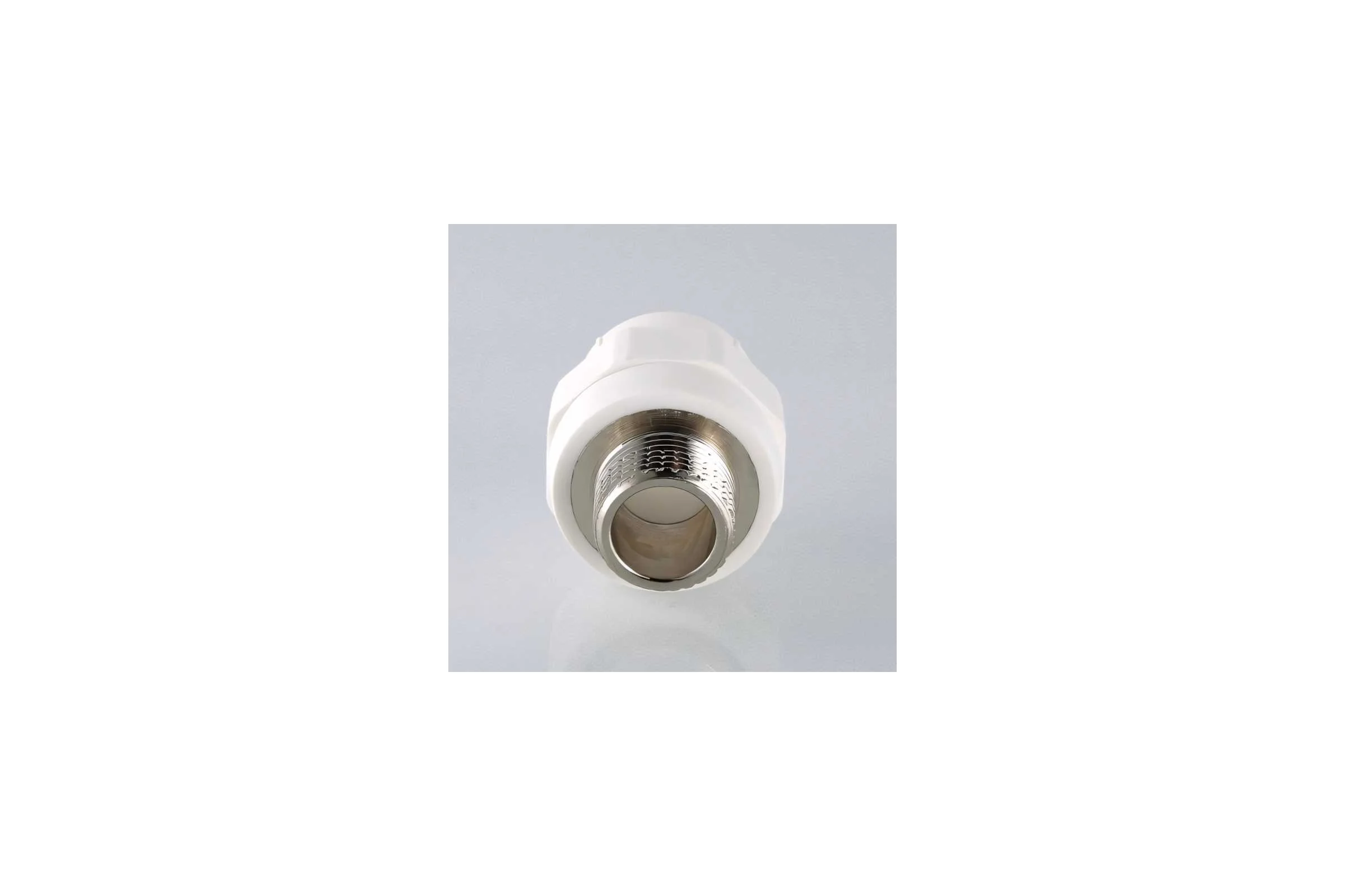 Соединитель PPR с переходом на наружную резьбу 32х1" Valtec VTp.701.0.03206