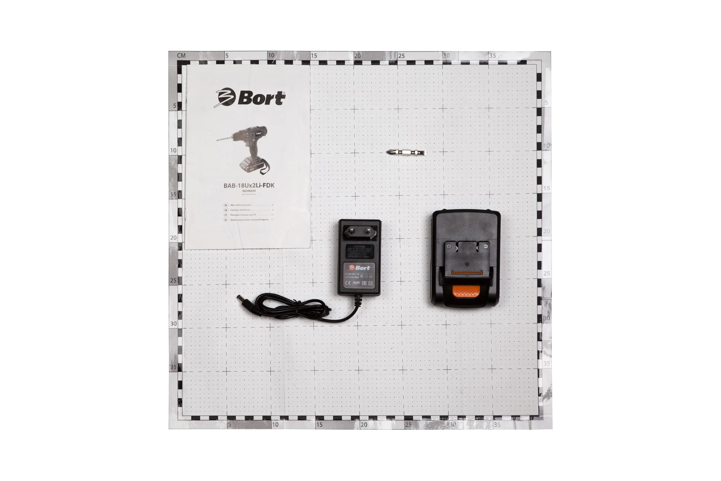 Аккумуляторная дрель-шуруповерт Bort BAB-18Ux2Li-FDK 98296839