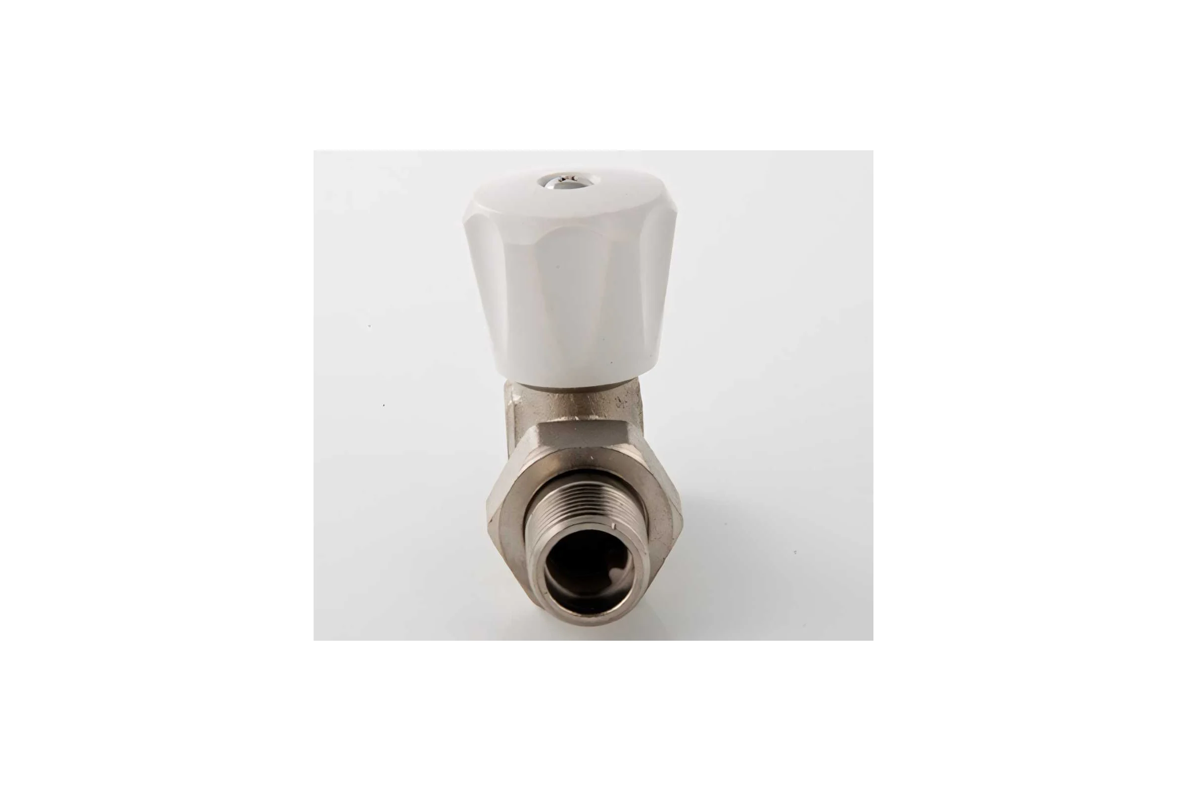 Прямой ручной компактный клапан 1/2 Valtec VT.008.LN.04