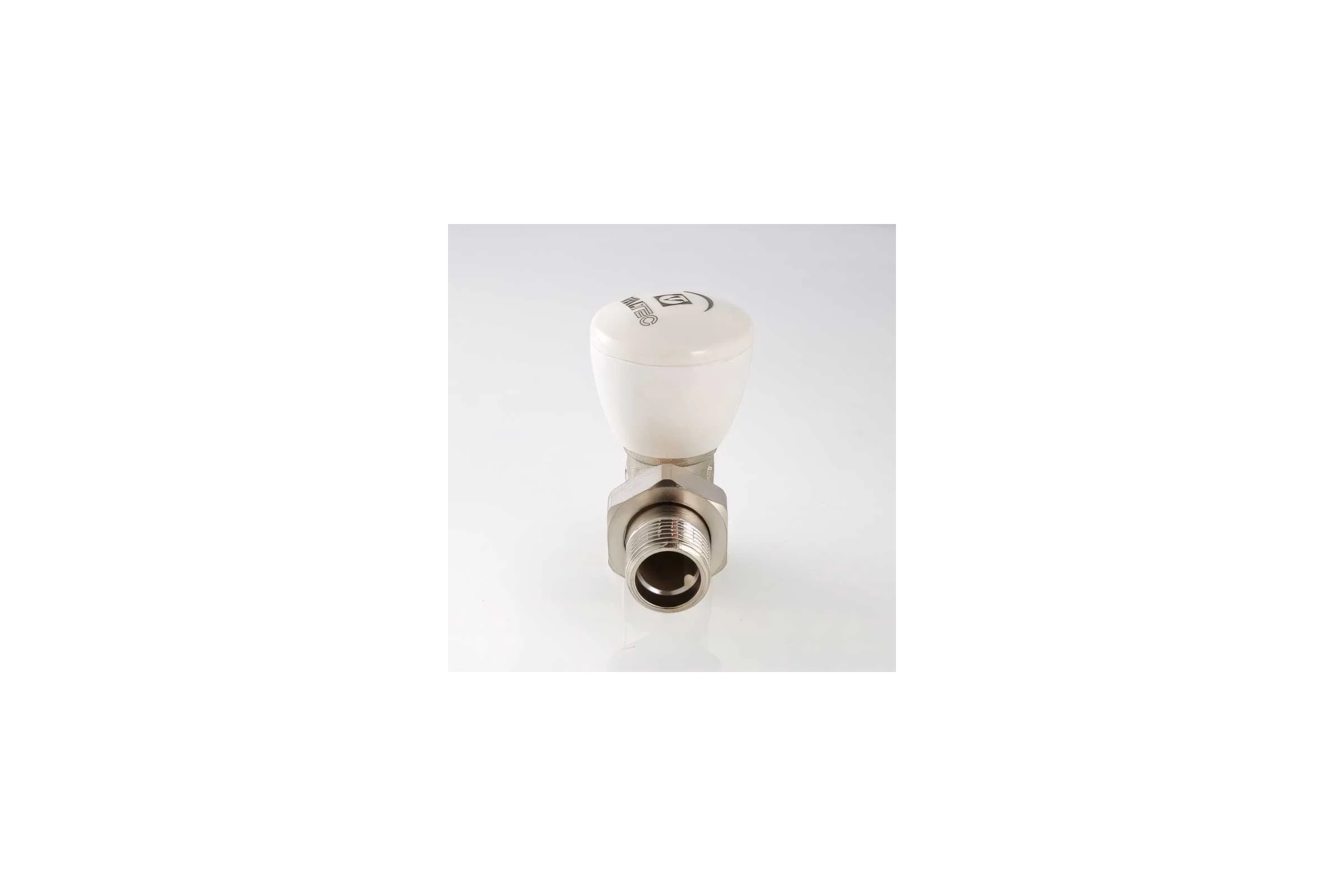 Угловой ручной компактный клапан 1/2 Valtec VT.007.N.04