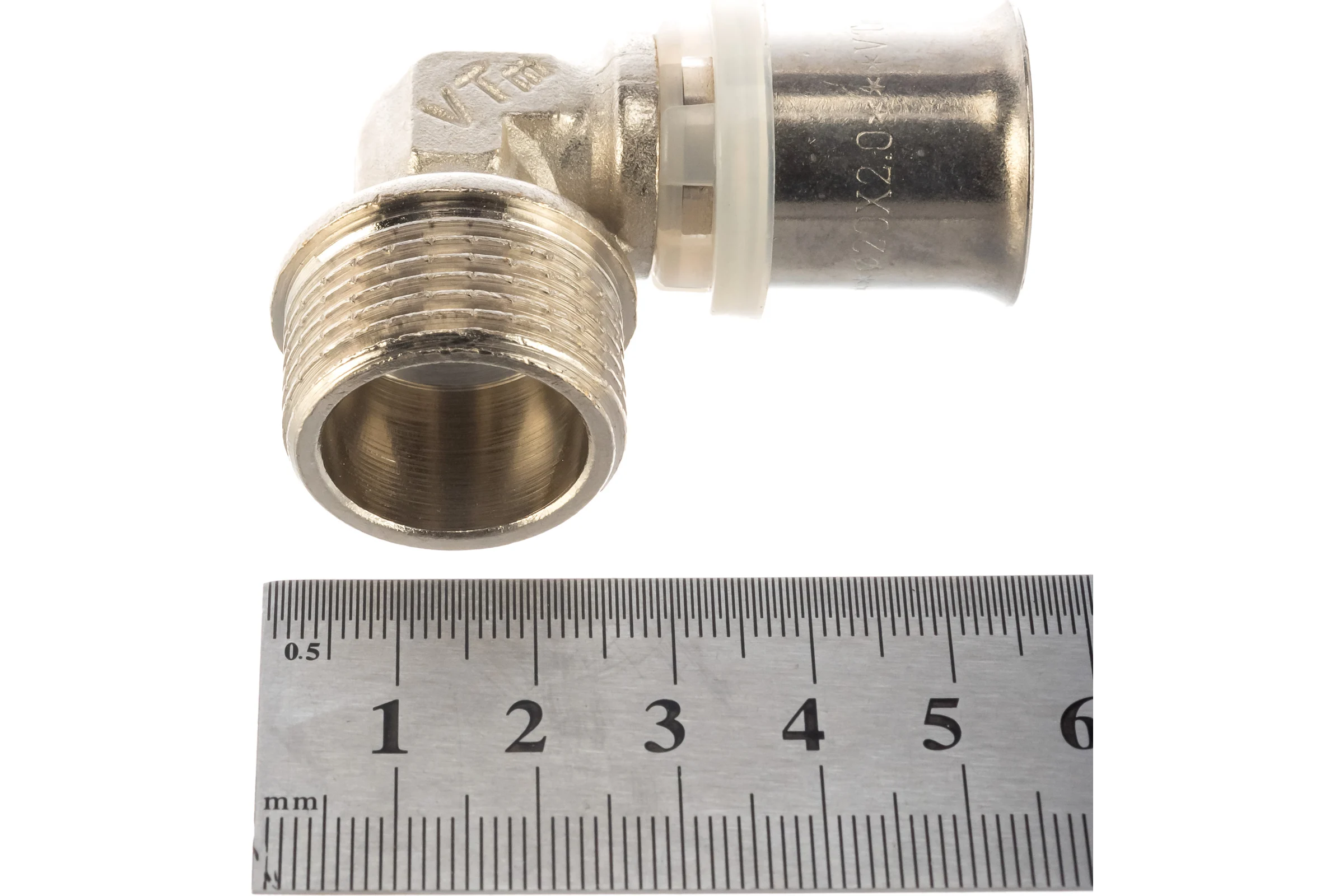 Угольник пресс с переходом на наружную резьбу 20х3/4 Valtec VTm.253.N.002005
