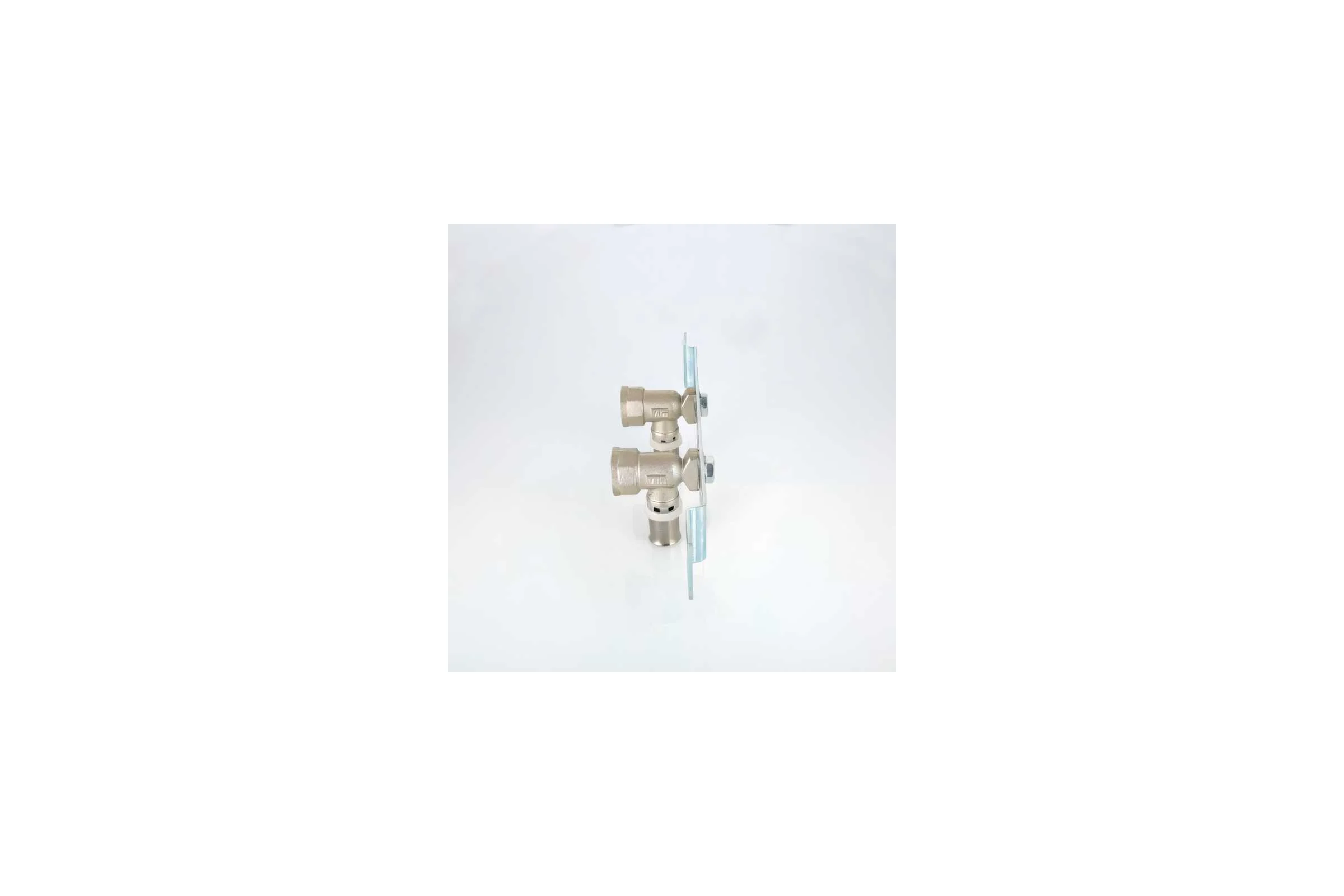Монтажная планка с водорозетками, пресс 16х1/2 Valtec VTm.224.N.001604