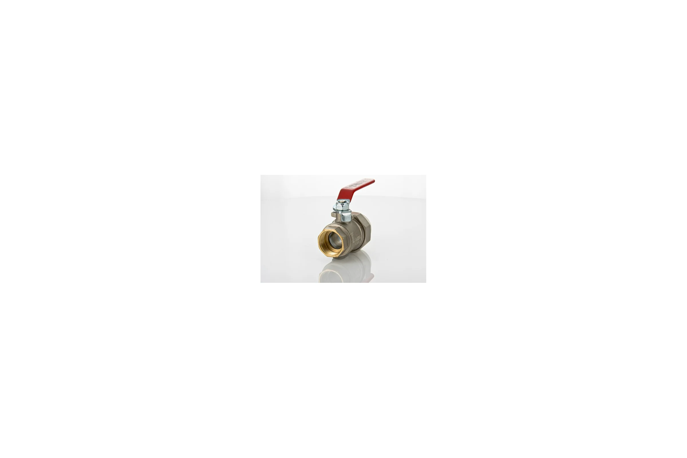 Латунный кран под PPR 25х3/4 вн. р. с полусгоном Valtec VTp.742.0.02505