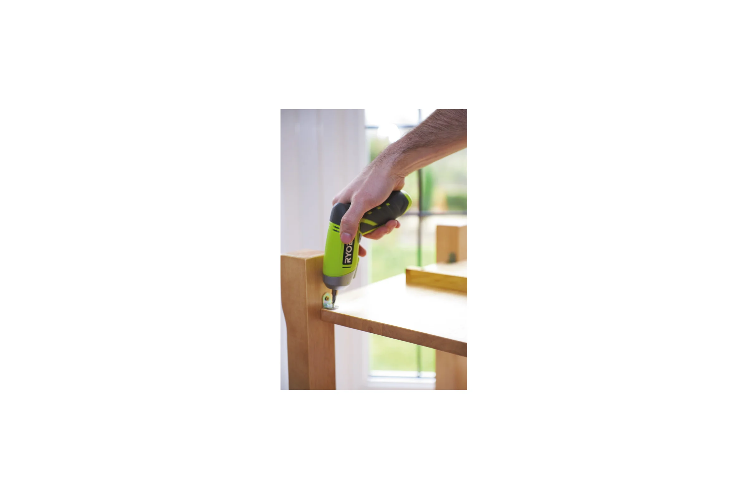 Отвертка Ryobi R4SD-L13C 5133001961