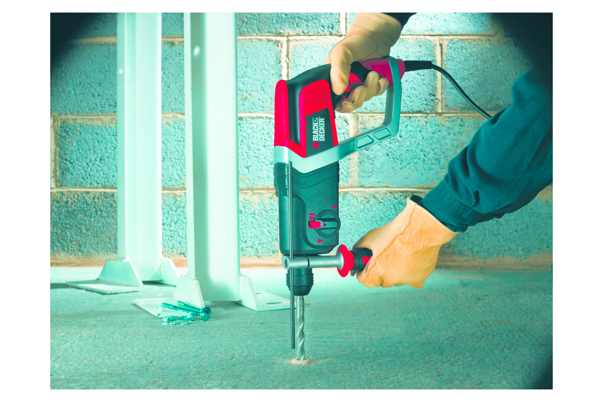 Перфоратор Black+Decker KD990KA