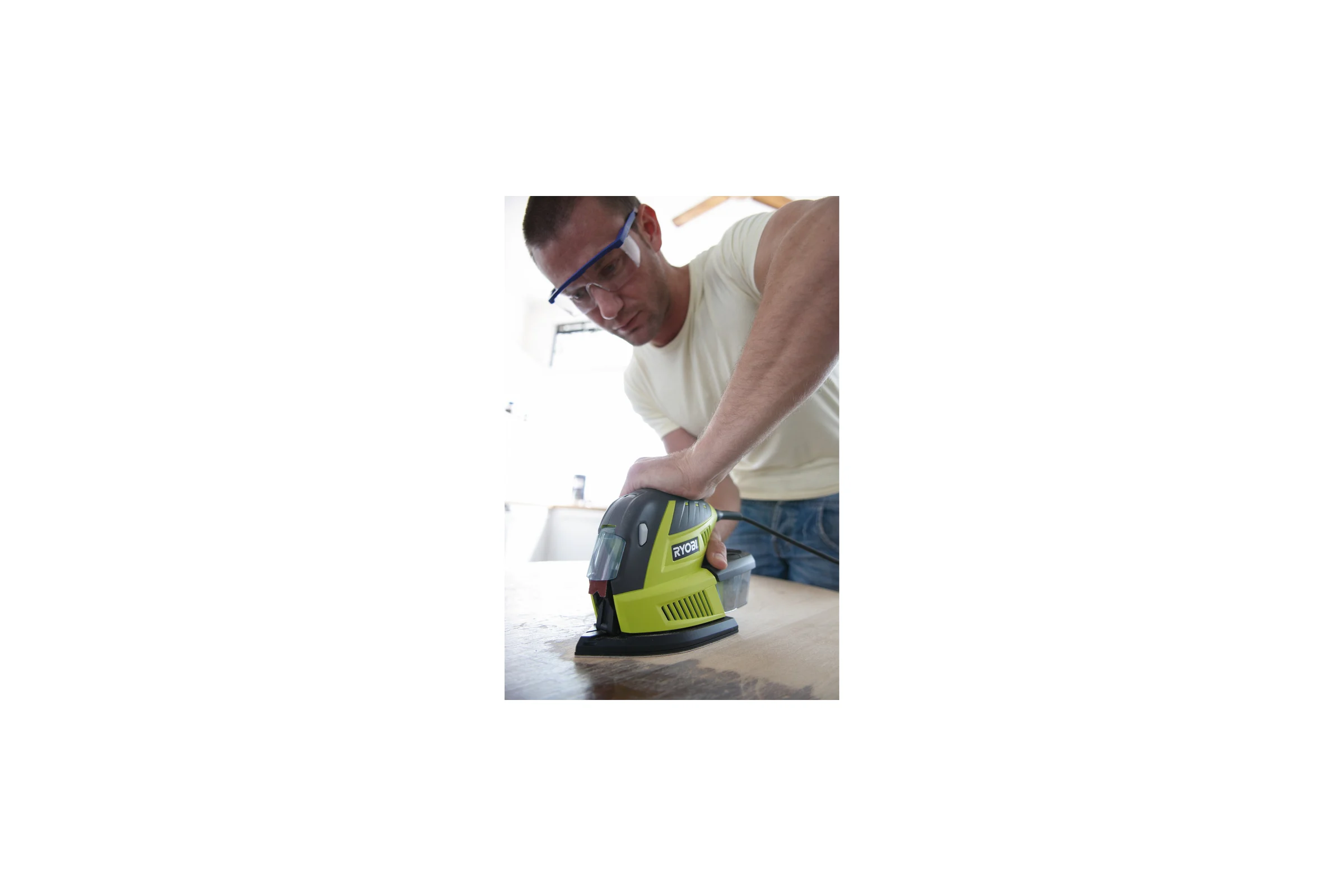 Универсальная шлифмашина Ryobi EMS180RVA30 5133000649
