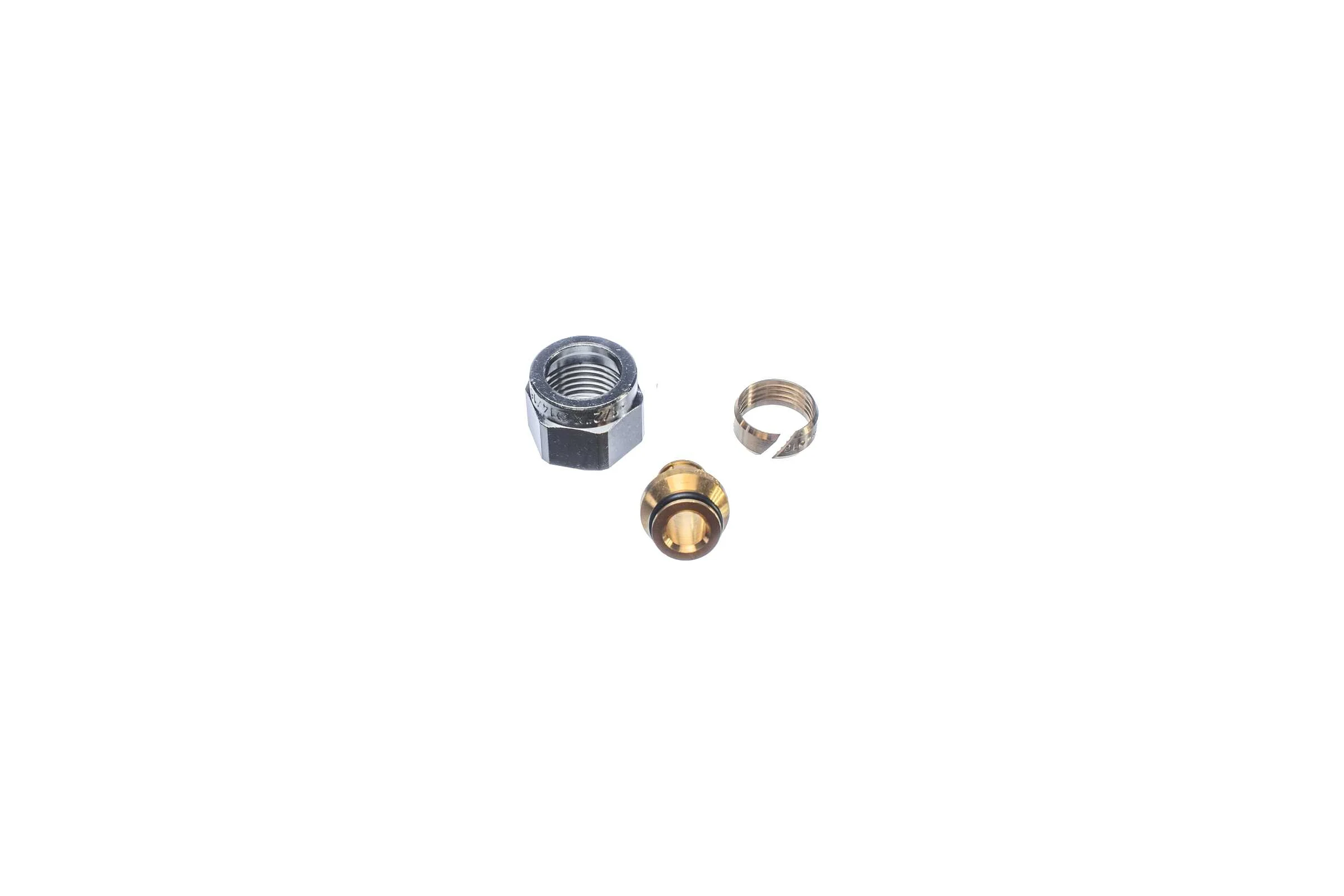 Концовка для пластиковых труб FAR 16х2,2 евроконус 1/2" FC 6075 58845