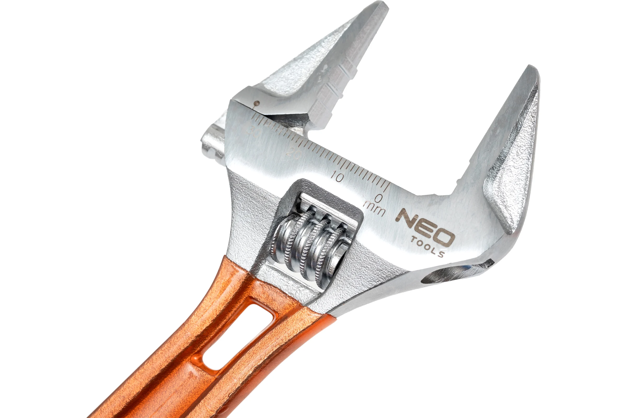 Разводной ключ короткий 139 мм, рабочий диапазон 0-32 мм NEO Tools 03-020