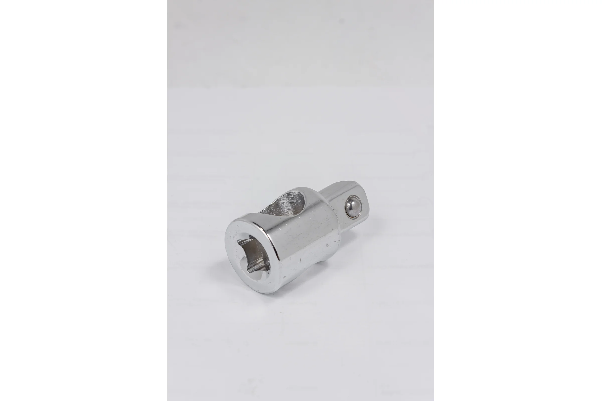 Адаптер 3/8 F x 1/2 M WMC TOOLS WMC-80634 WMC-80634(51678)
