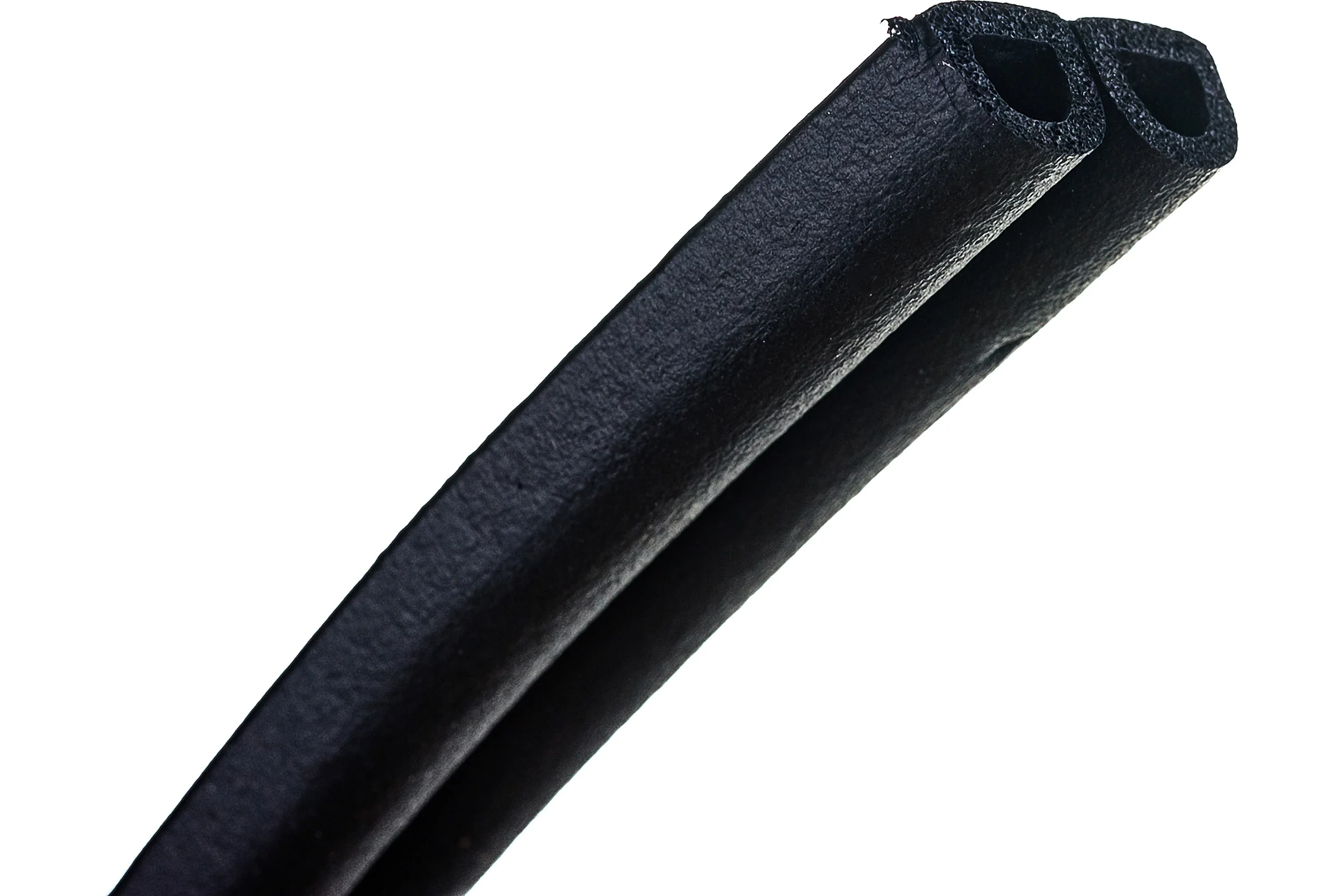 Уплотнитель (черный, D 9х8 мм, бухта 100 м) TECH-TOP 026-0003 53926