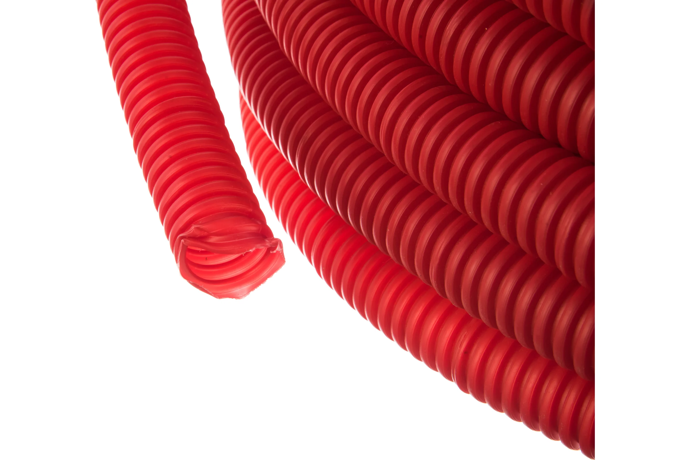 Гофра под 20 мм РОСТерм красная Corpipe20r