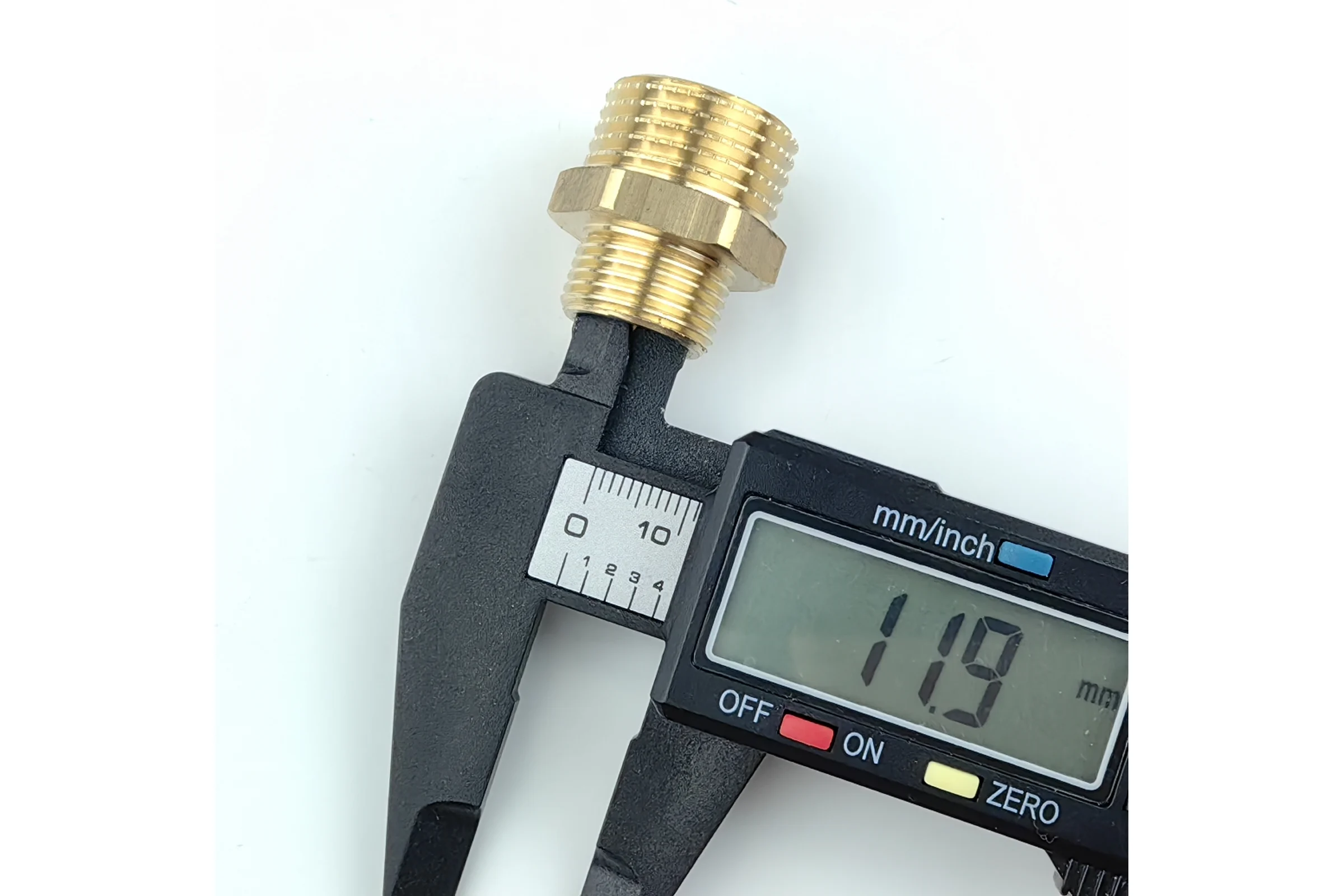 Переходной ниппель Профитт наружная / наружная 1/2"-3/8" 2111662