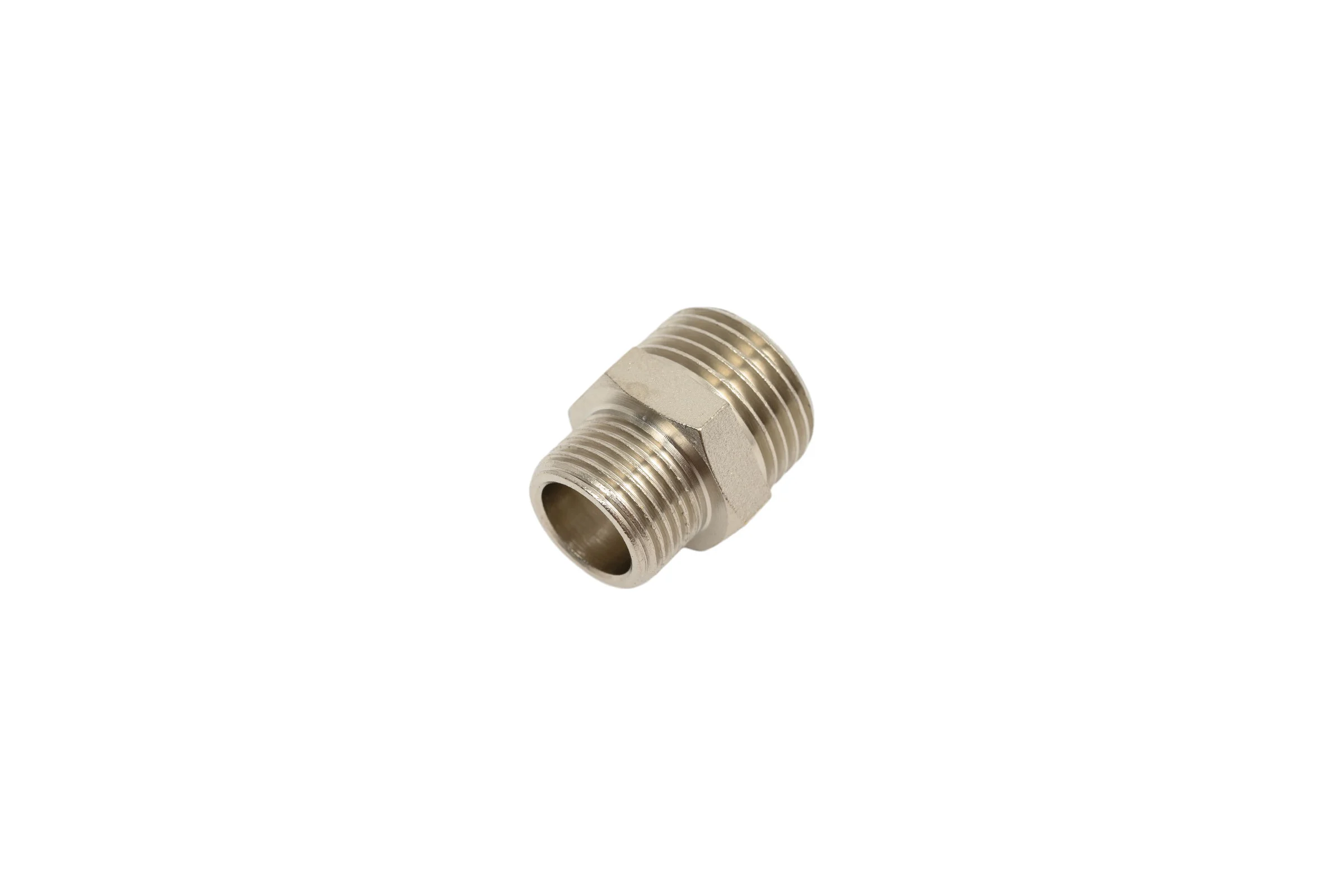 Ниппель Rvc 3/8x1/2 00740