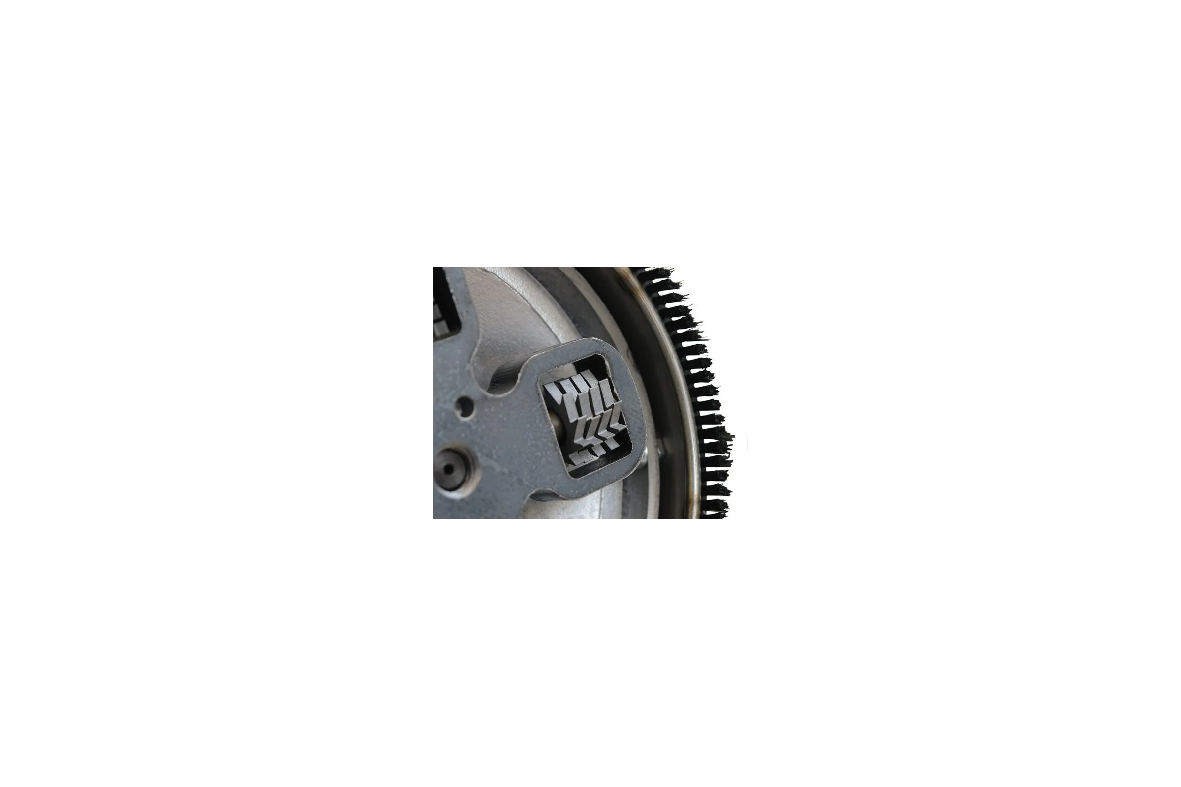 Ворот с 16 изогнутыми режущими ножами EIBENSTOCK 37428000