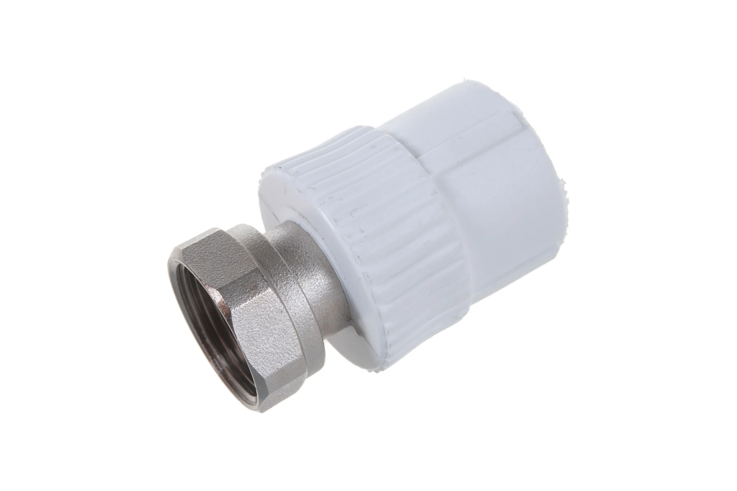 Муфта с накидной гайкой PRO AQUA PP-R белая d-32 мм 1" PA29018b