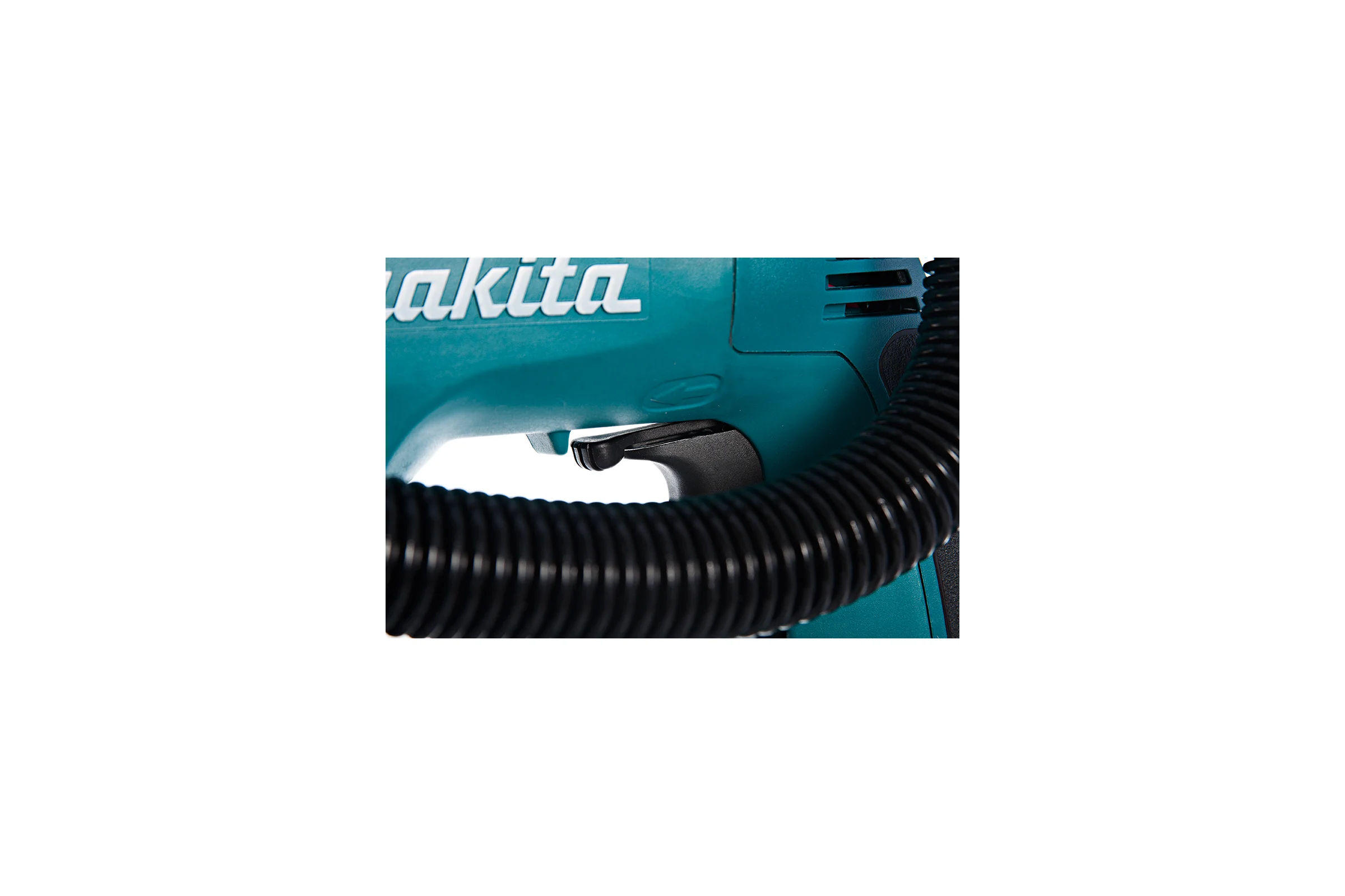 Перфоратор Makita HR 2432