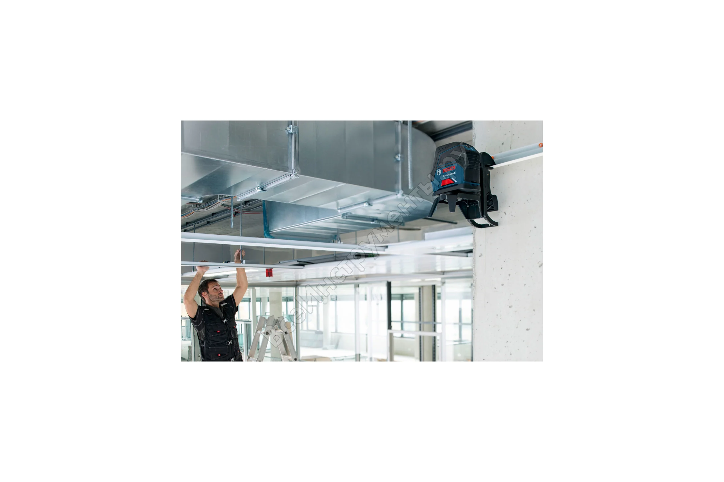 Комбинированный лазерный нивелир Bosch GCL 2-50 + RM1 + BM3 + LR6 + кейс 0.601.066.F01