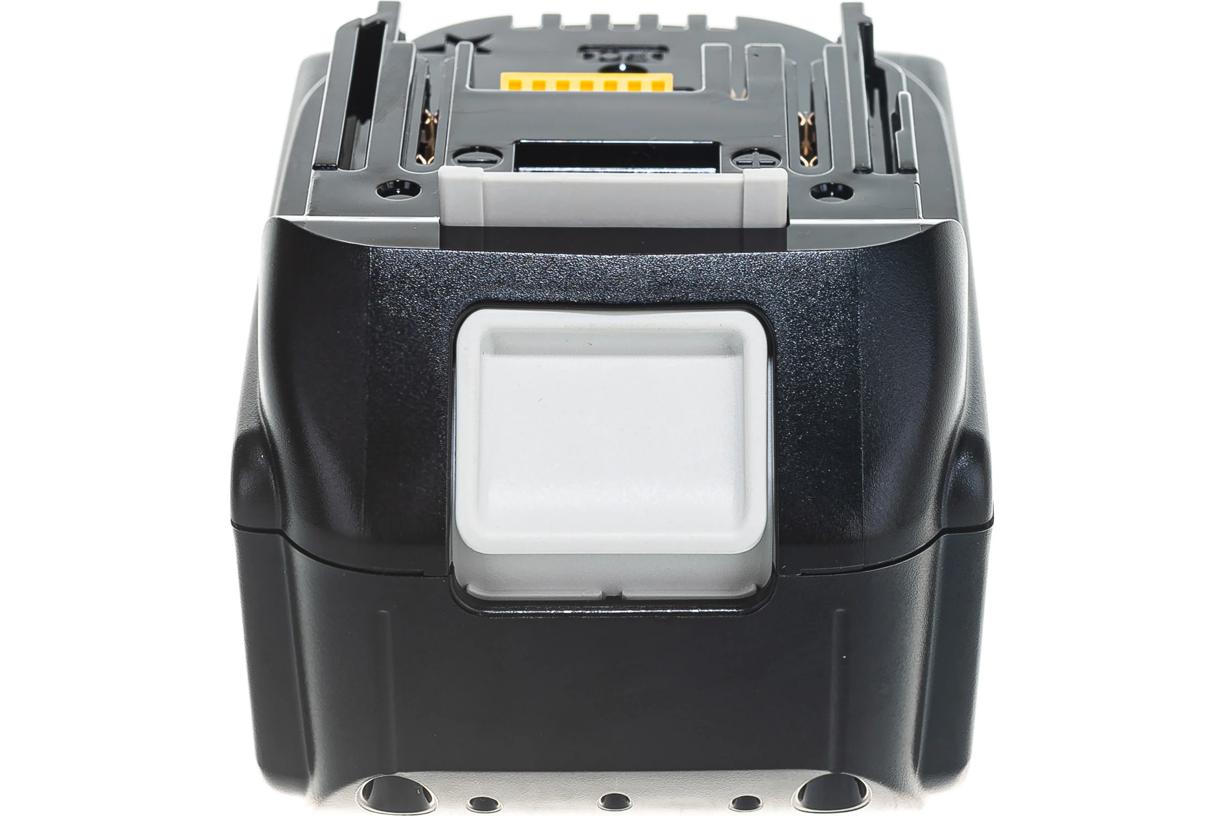 Набор аккумуляторов BL1840B 18В, 4.0 Ач + зарядное устройство DC18RC + кейс MakPac Makita 198310-8