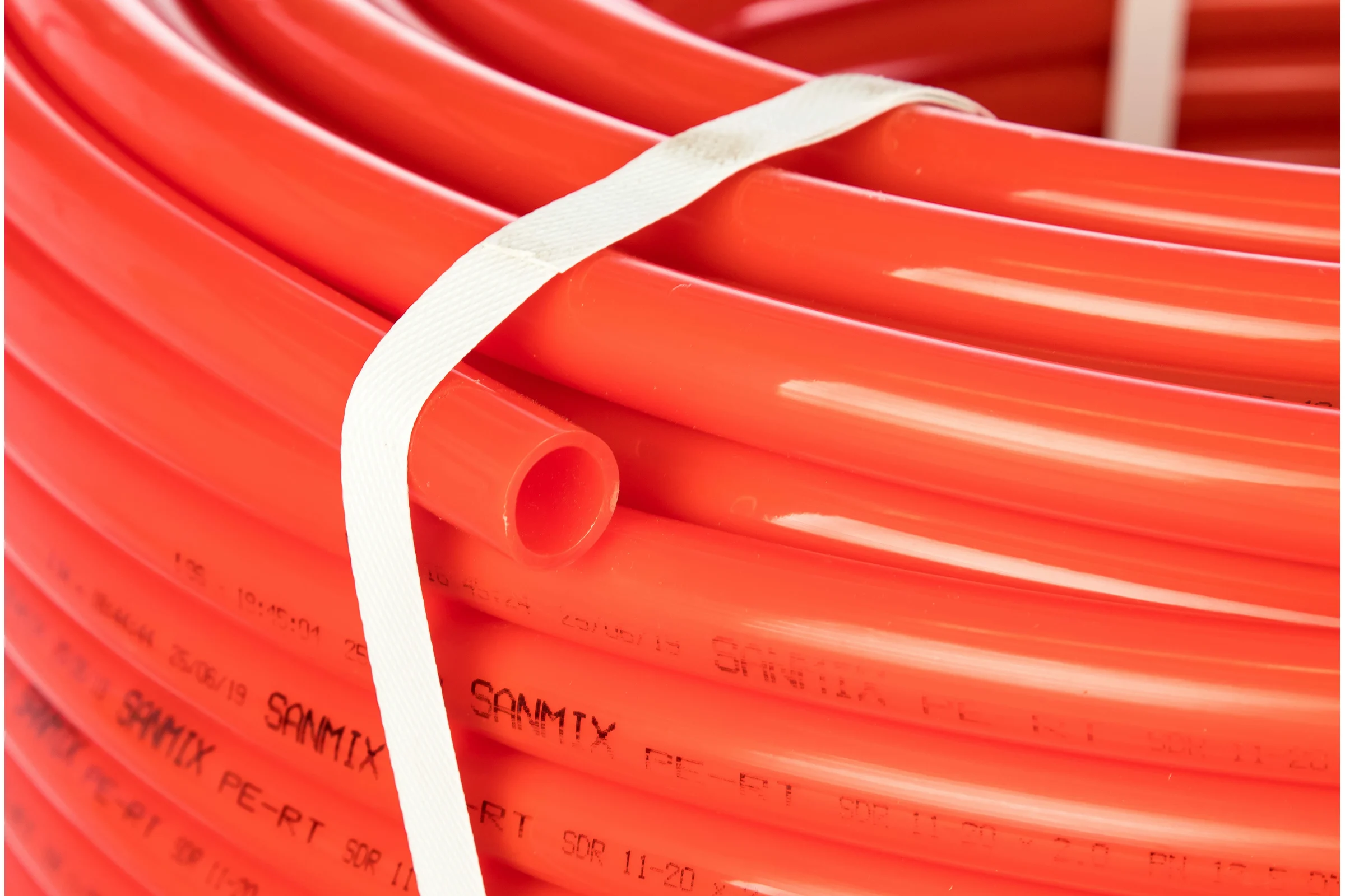 Труба для тёплого пола SANMIX PEX-В 20х2.0 мм, 200 м бухта, из сшитого полиэтилена