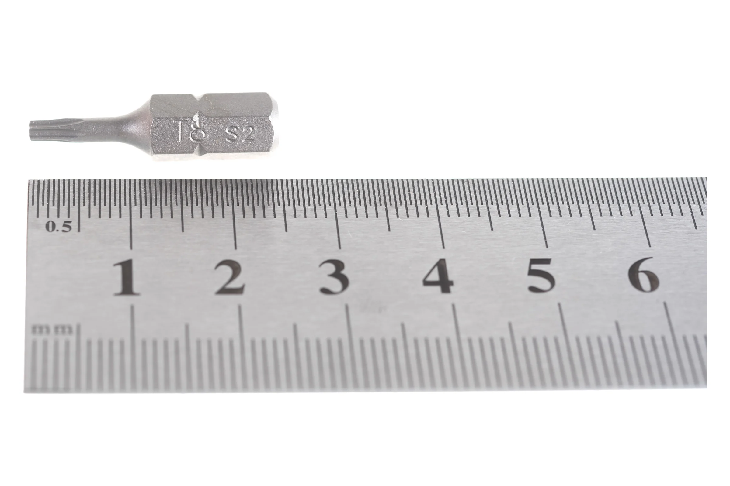 Вставка-бита 1/4"DR TORX, T8, 25 мм Ombra 514308