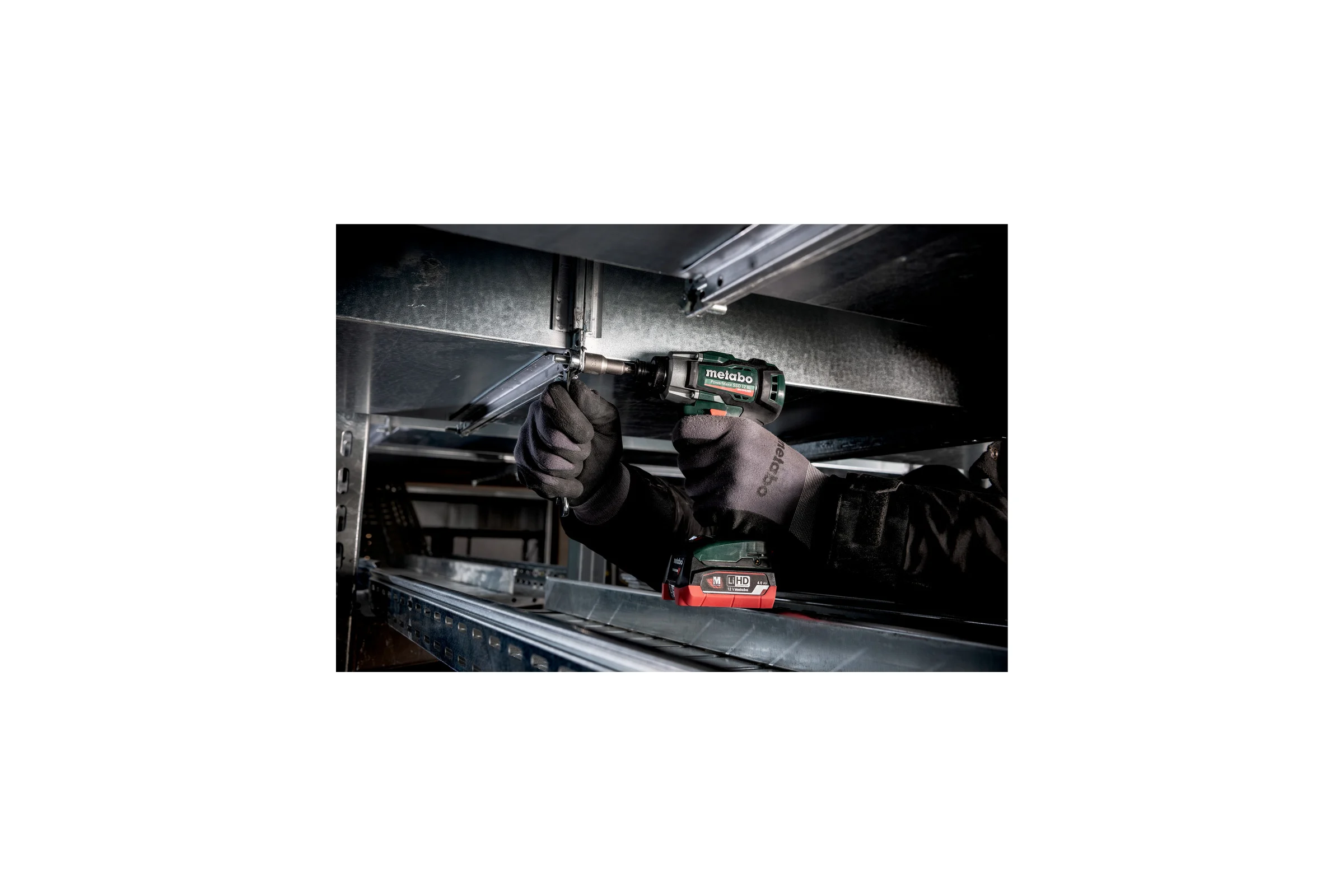 Аккумуляторный ударный гайковерт Metabo PowerMaxx SSD 12 BL 601115500