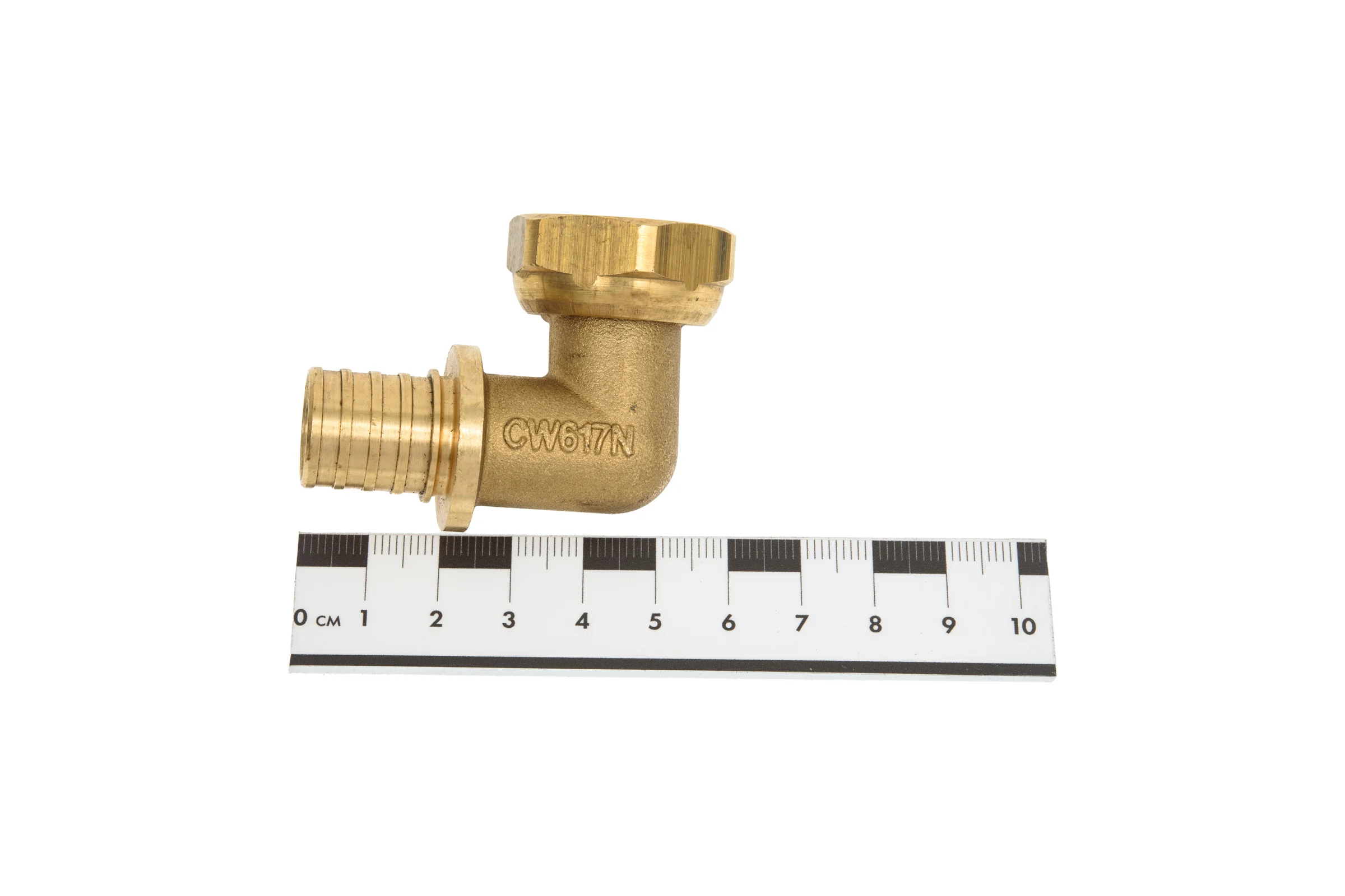 Угольник с накидной гайкой PRO AQUA  20x3/4 AX3502034NG