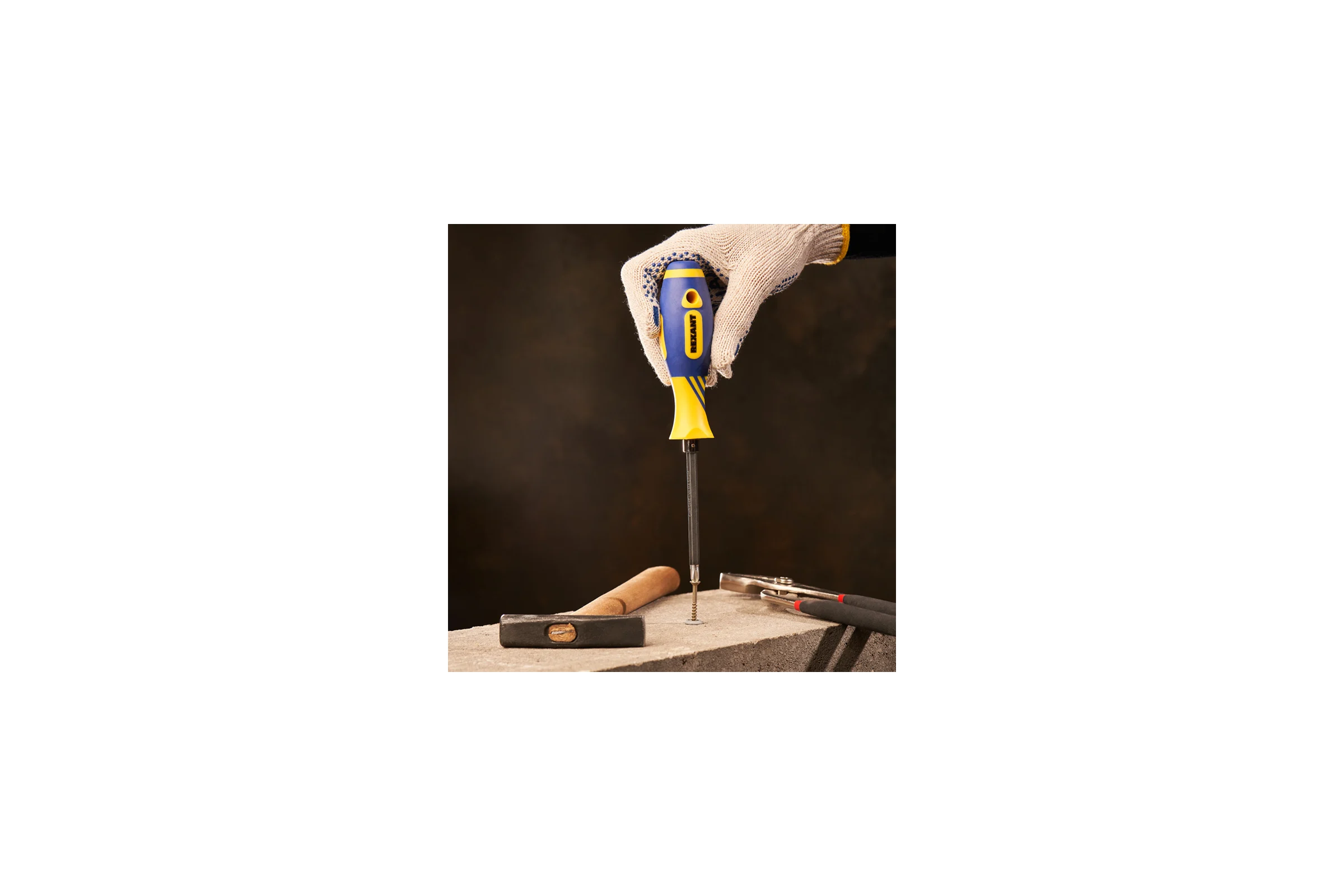 Комбинированная отвертка REXANT 12-4741