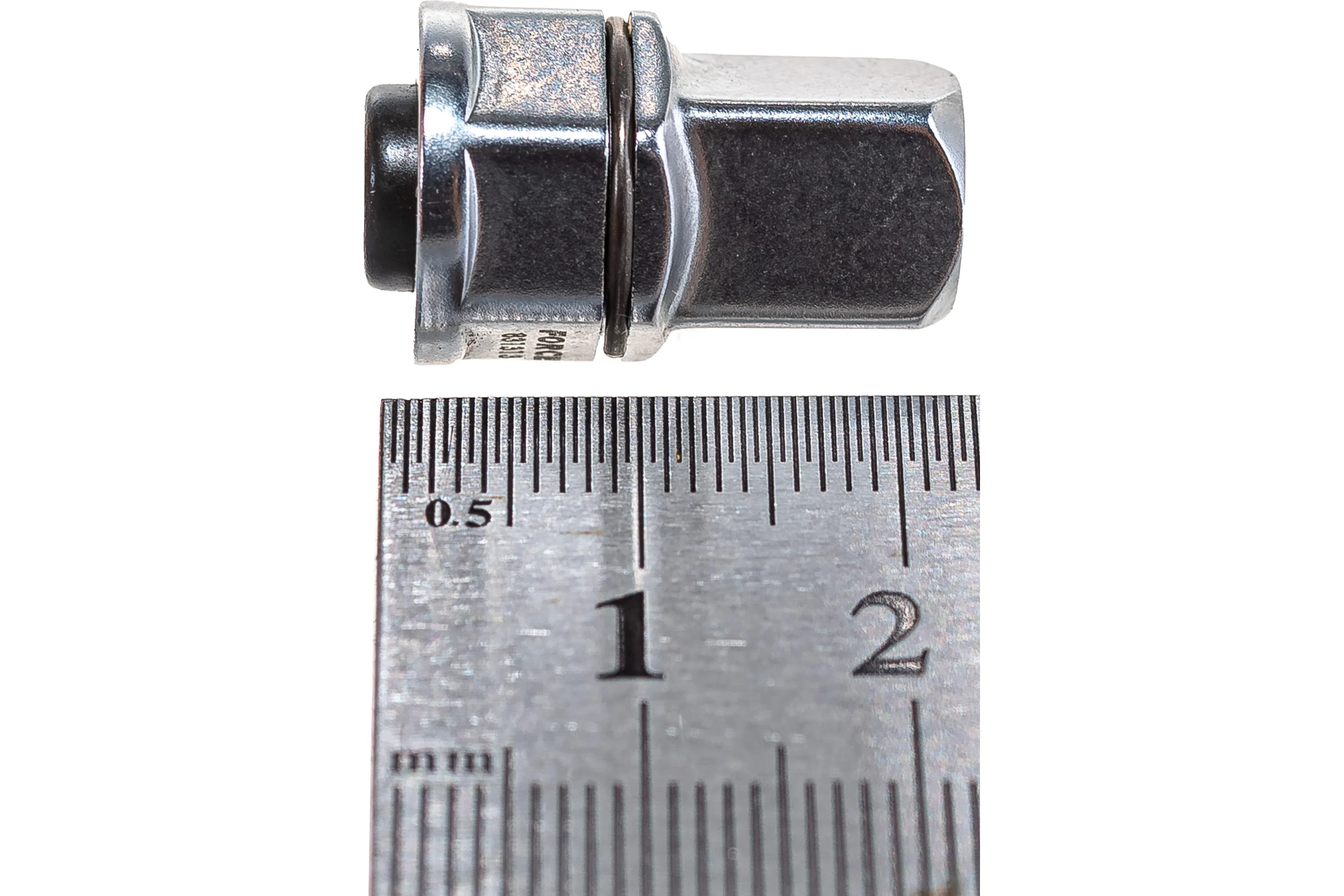 Переходник с ключа 13 мм на головку DR3/8" FORCE 831313