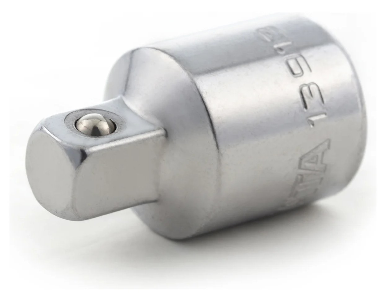 Адаптер 1/2" переходник 1/2"-3/8" SATA 13913
